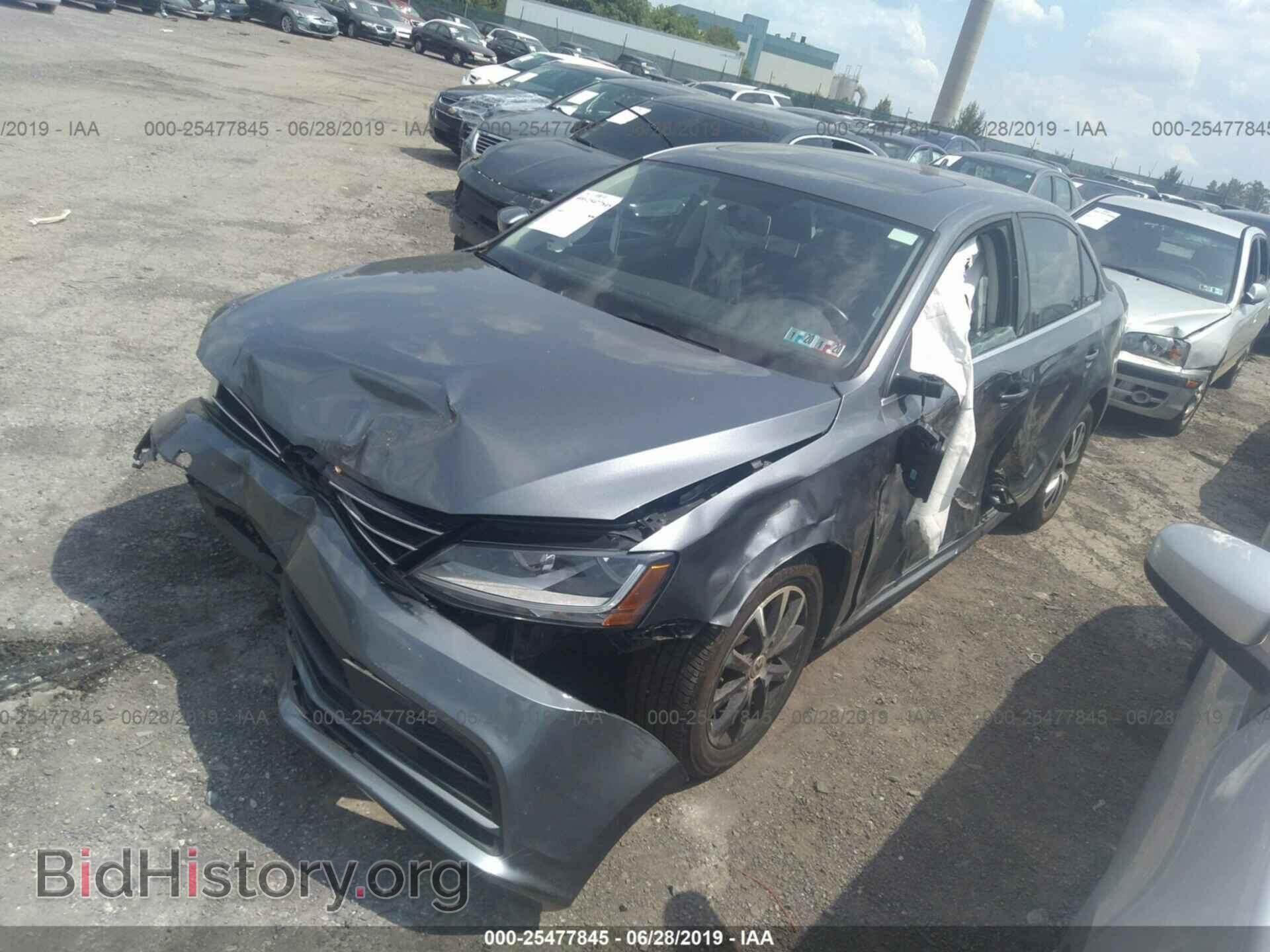 2017 VOLKSWAGEN JETTA - VIN: 3VWDB7AJ4HM271564 - Фото 2