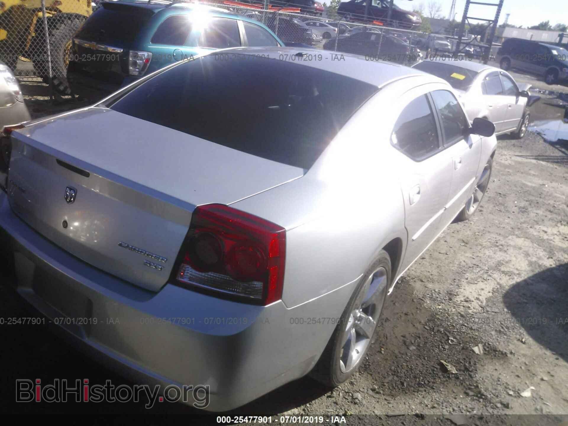 2010 DODGE CHARGER - VIN: 2B3CA3CV4AH246860 - Фото 4