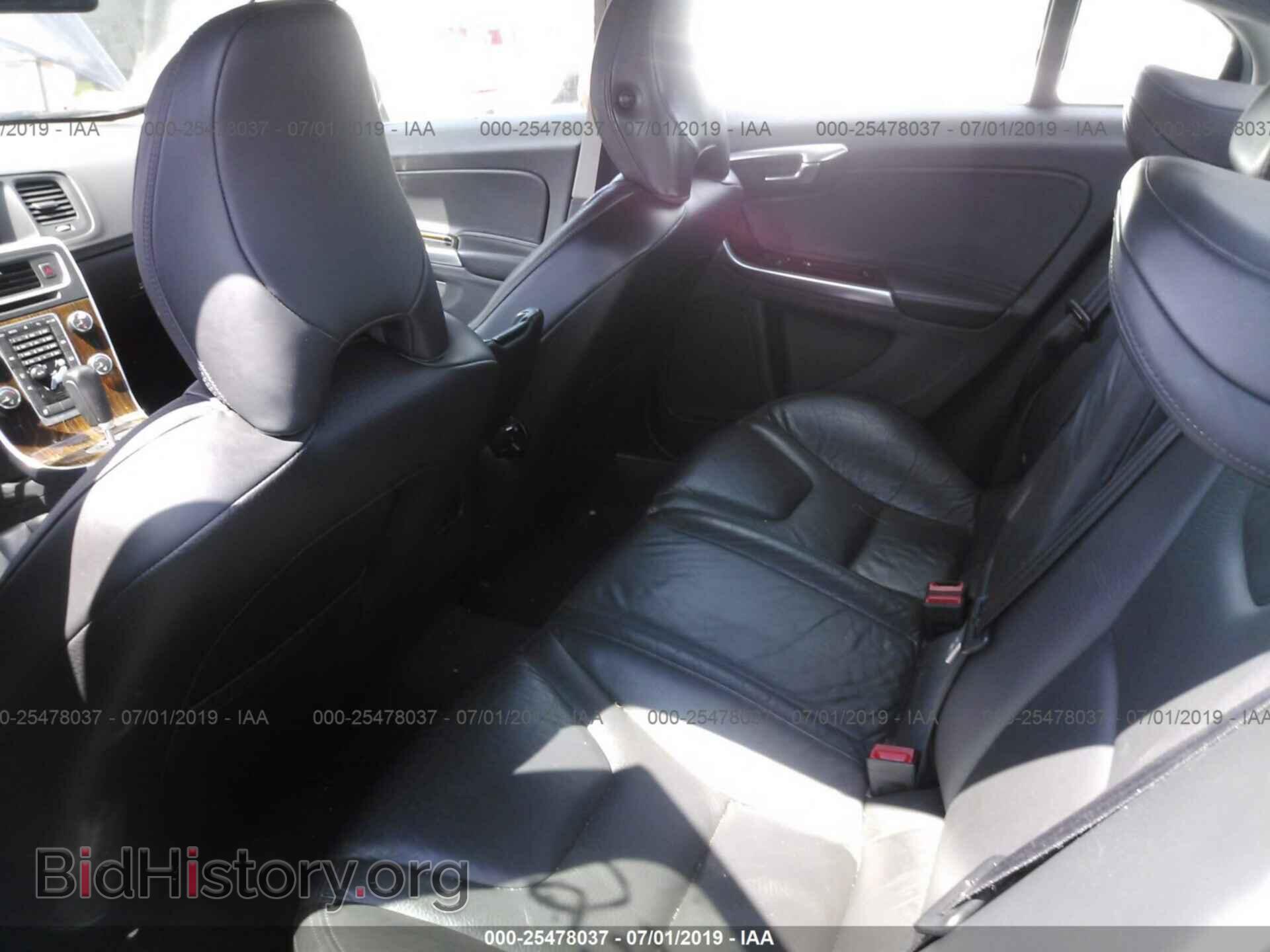 2012 VOLVO S60 - VIN: YV1622FS9C2039911 - Фото 8