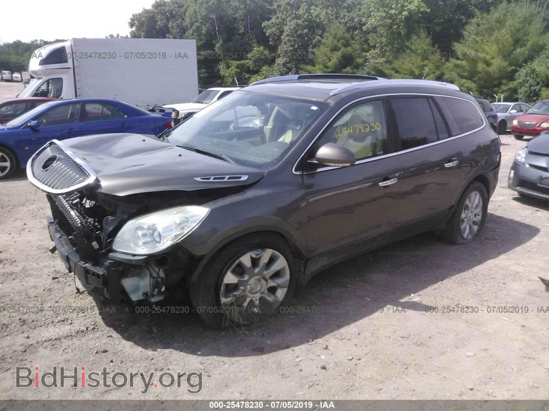 2011 BUICK ENCLAVE - VIN: 5GAKVCED5BJ300719 - Фото 2