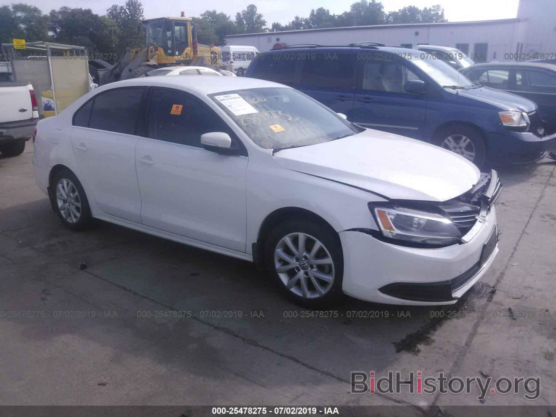 Фотография 3VWD07AJ2EM356873 - VOLKSWAGEN JETTA 2014