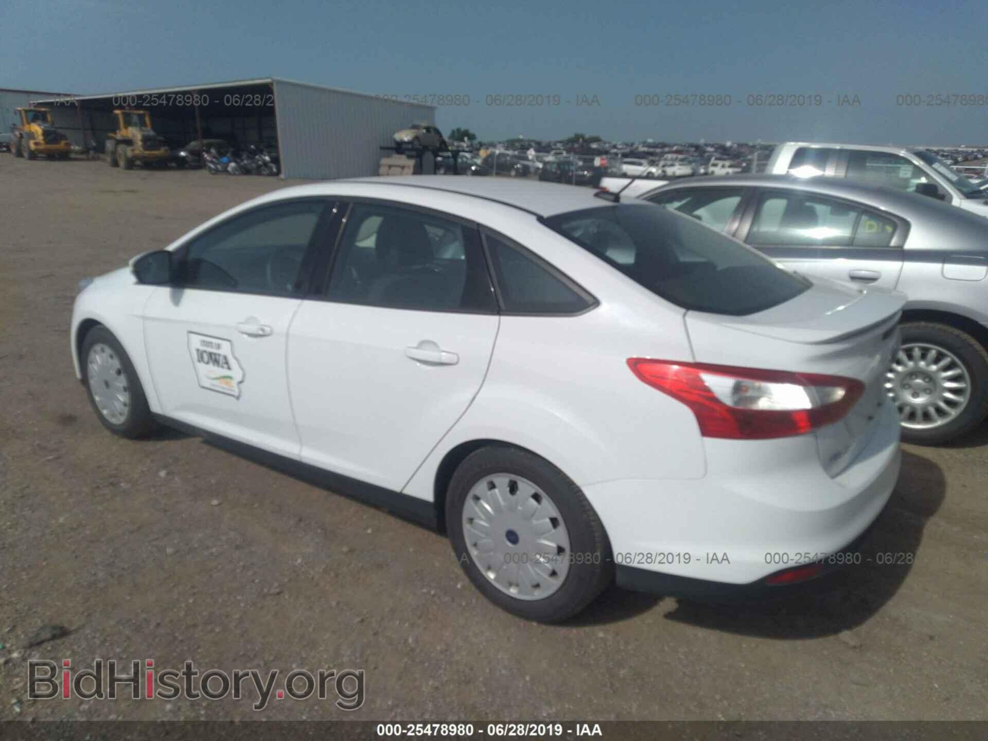 2014 FORD FOCUS - VIN: 1FADP3F24EL282825 - Фото 3