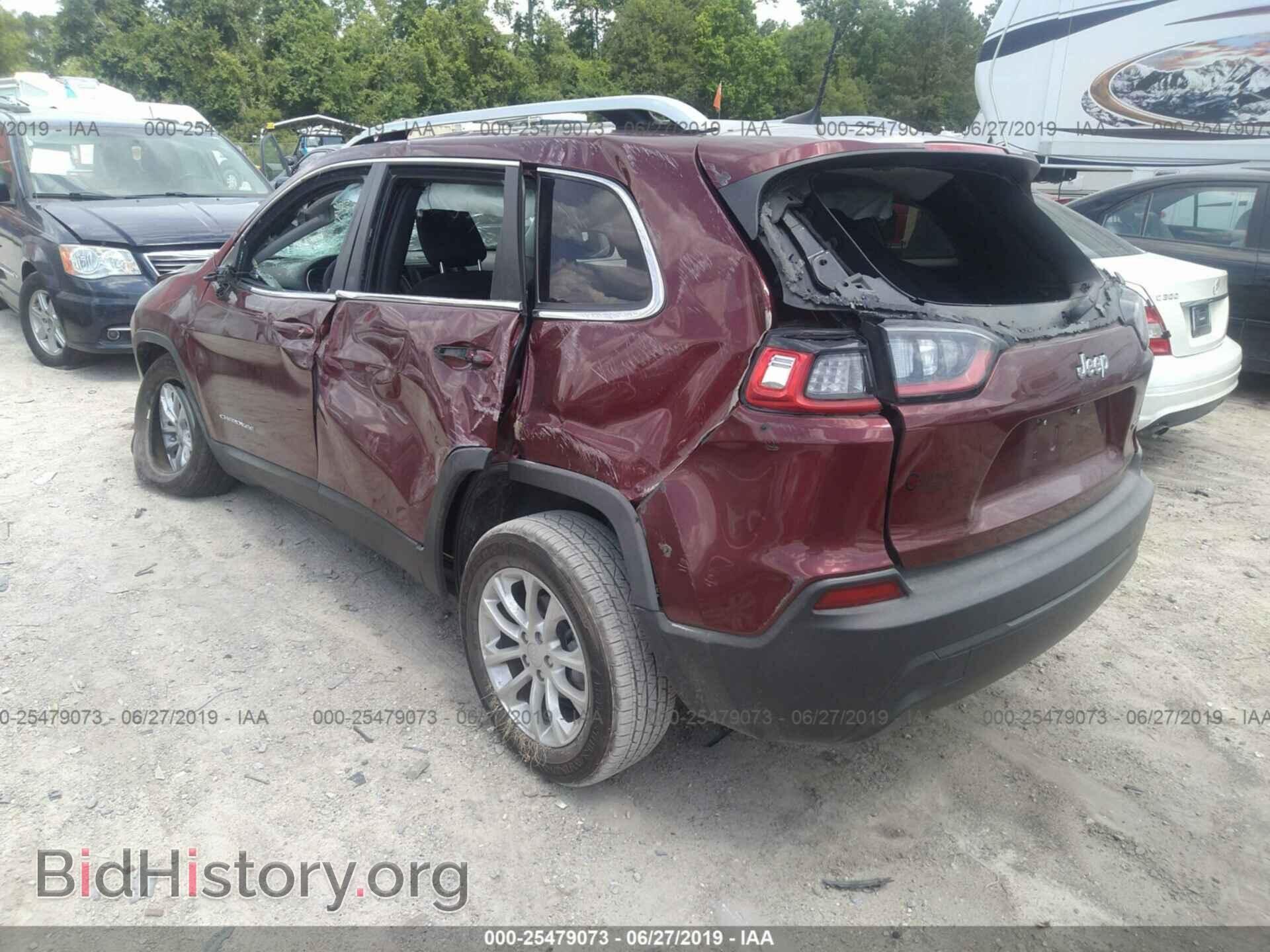 2019 JEEP CHEROKEE - VIN: 1C4PJLCB2KD381498 - Фото 3