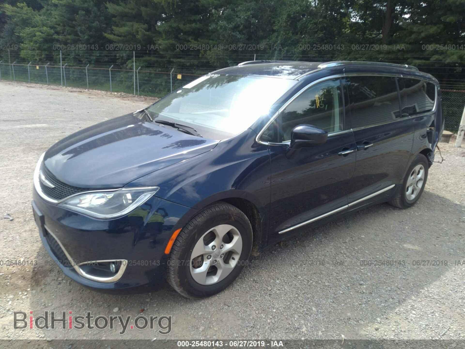 2017 CHRYSLER PACIFICA - VIN: 2C4RC1EG7HR591830 - Фото 2