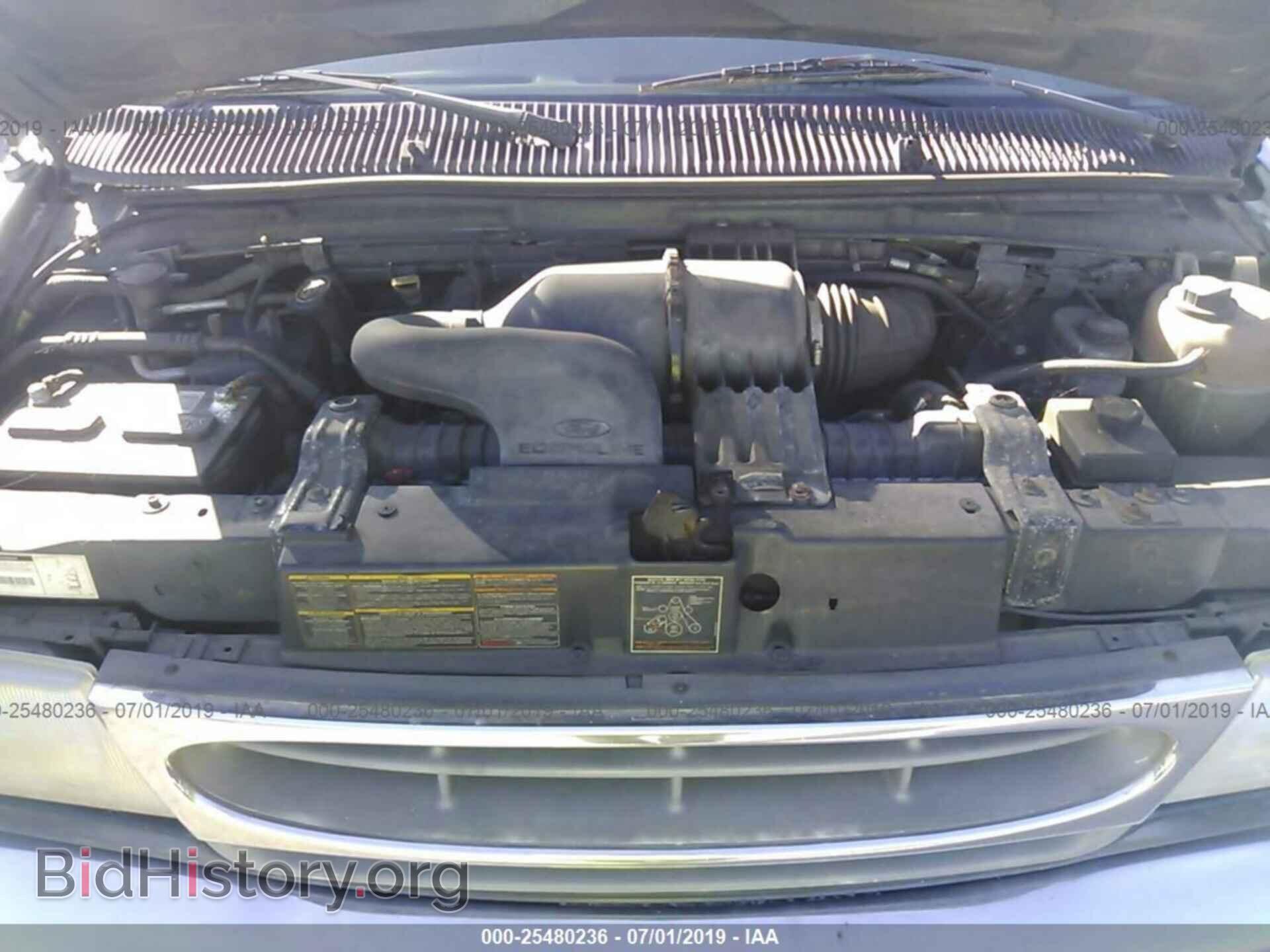 2000 FORD ECONOLINE - VIN: 1FTNE24L3YHB31931 - Photo 10