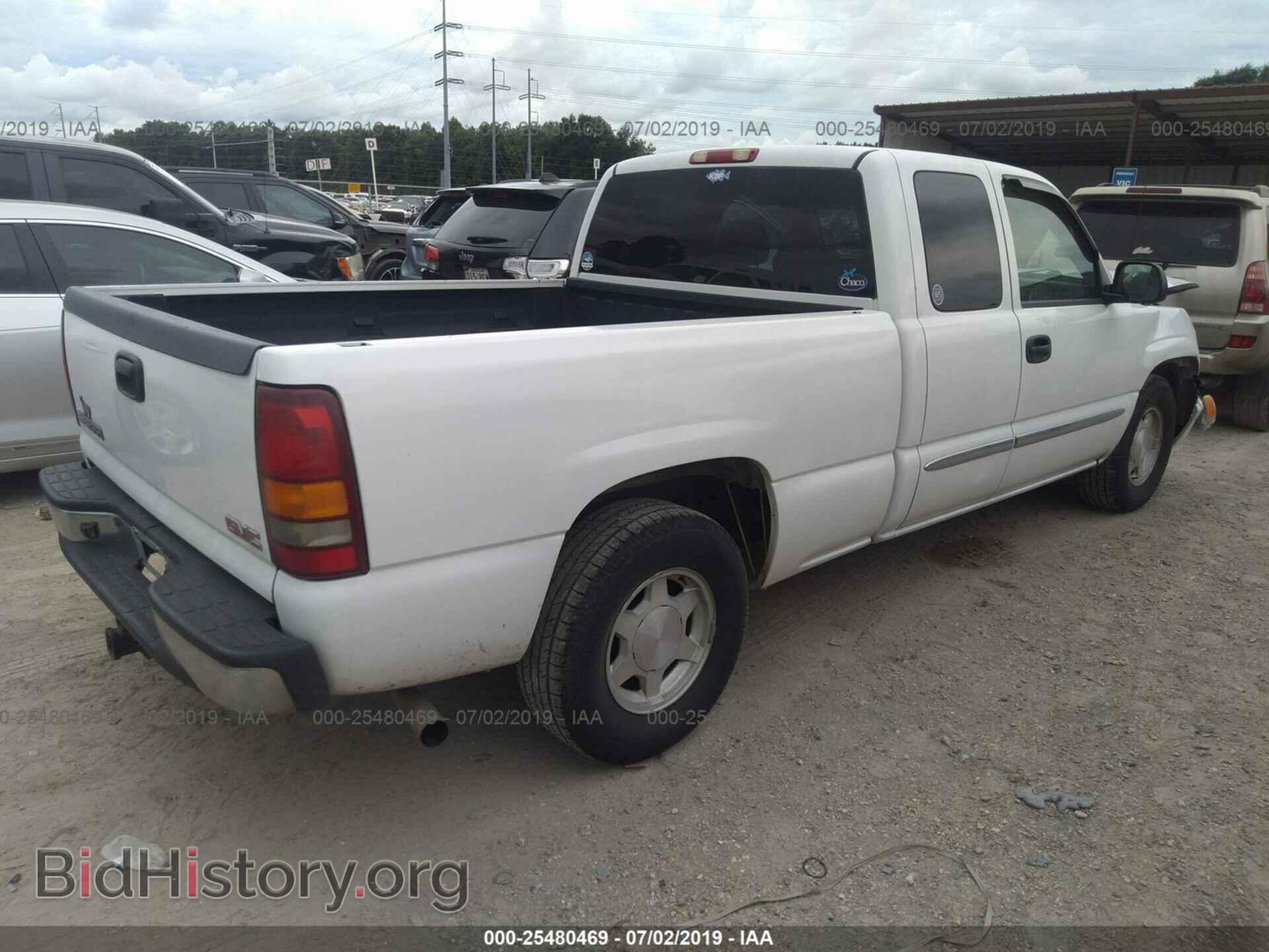 2003 GMC NEW SIERRA - VIN: 2GTEC19V931344517 - Фото 4