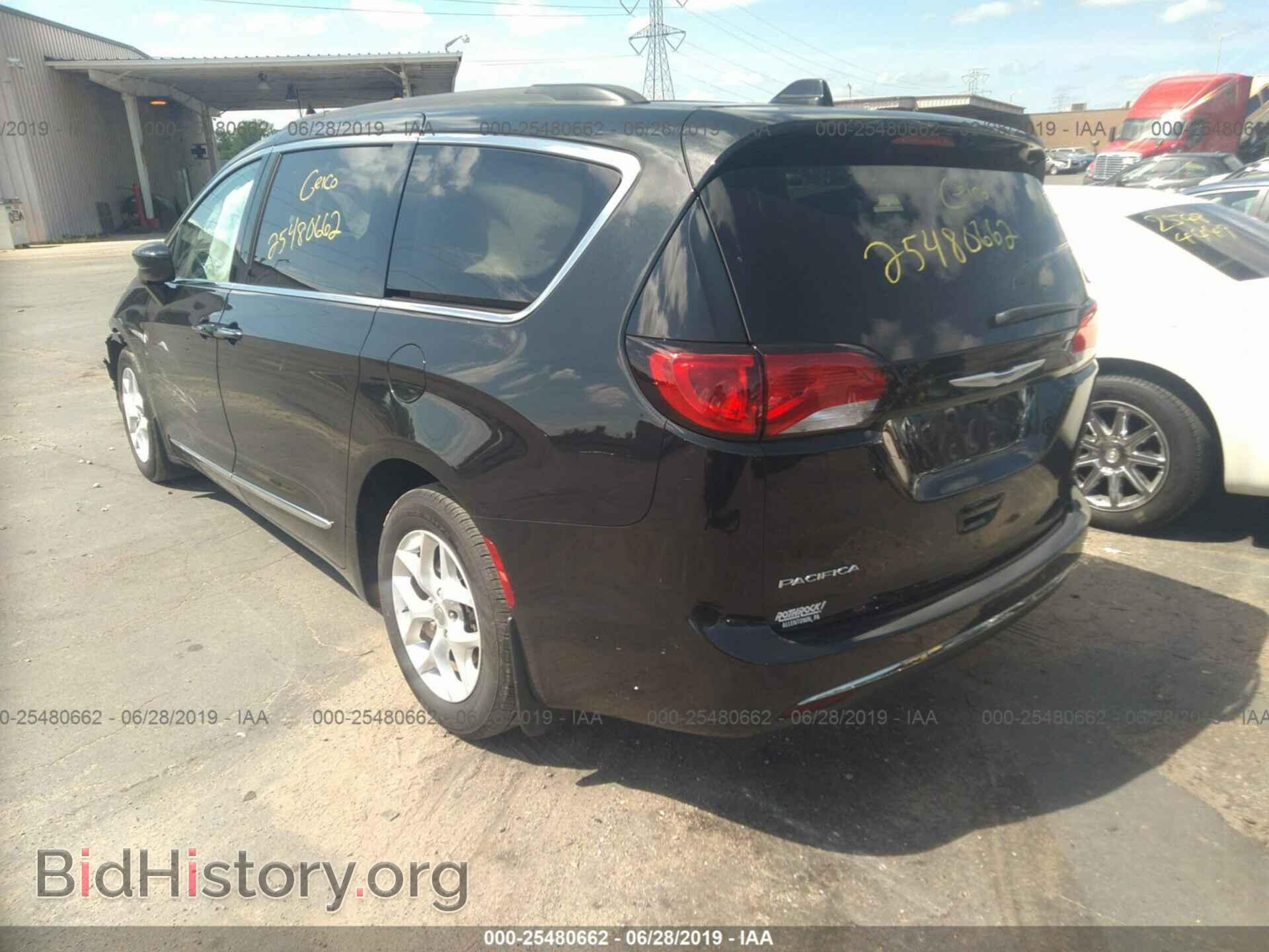 2017 CHRYSLER PACIFICA - VIN: 2C4RC1BG1HR708399 - Фото 3
