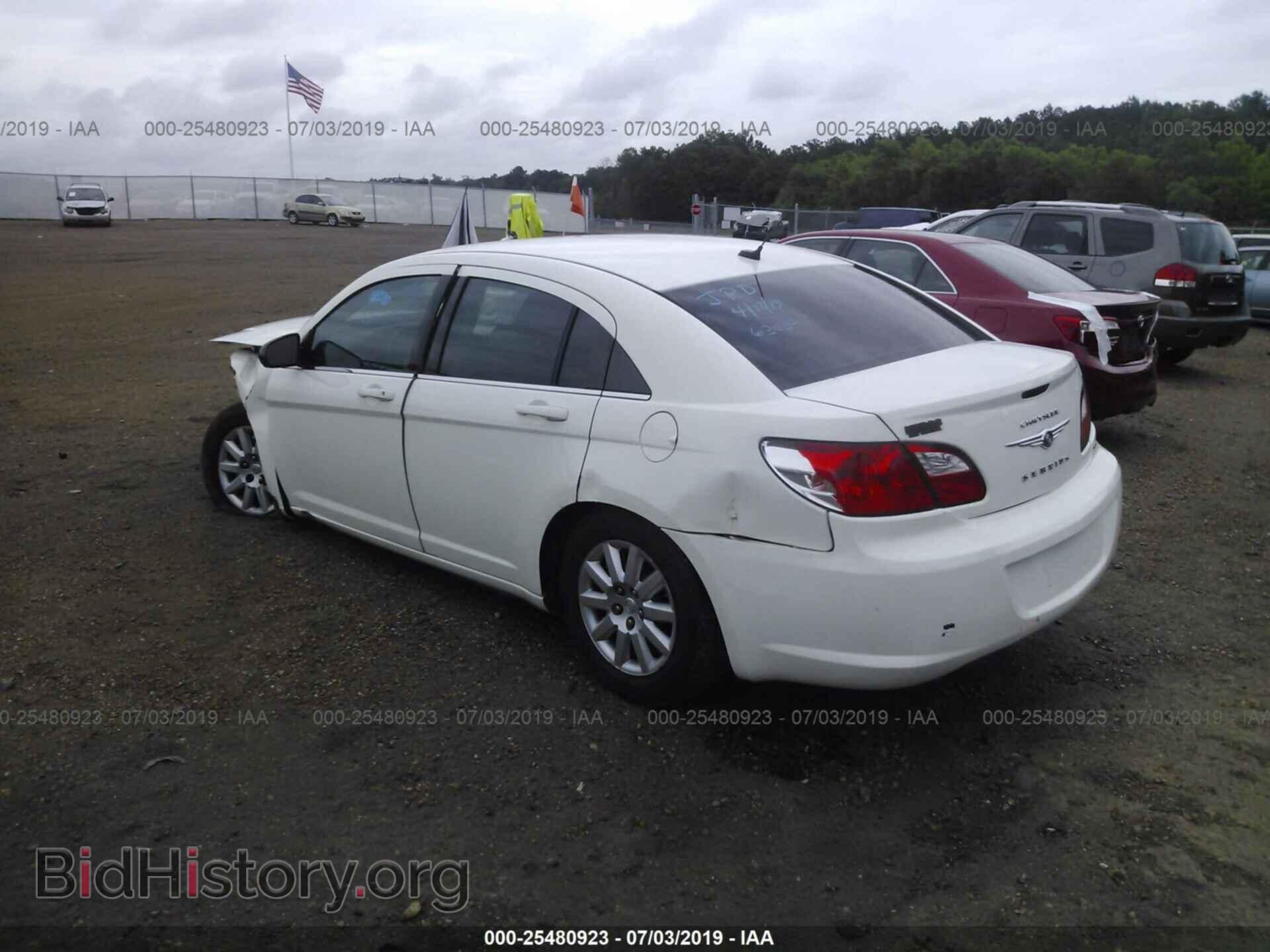 2010 CHRYSLER SEBRING - VIN: 1C3CC4FB2AN163021 - Photo 3