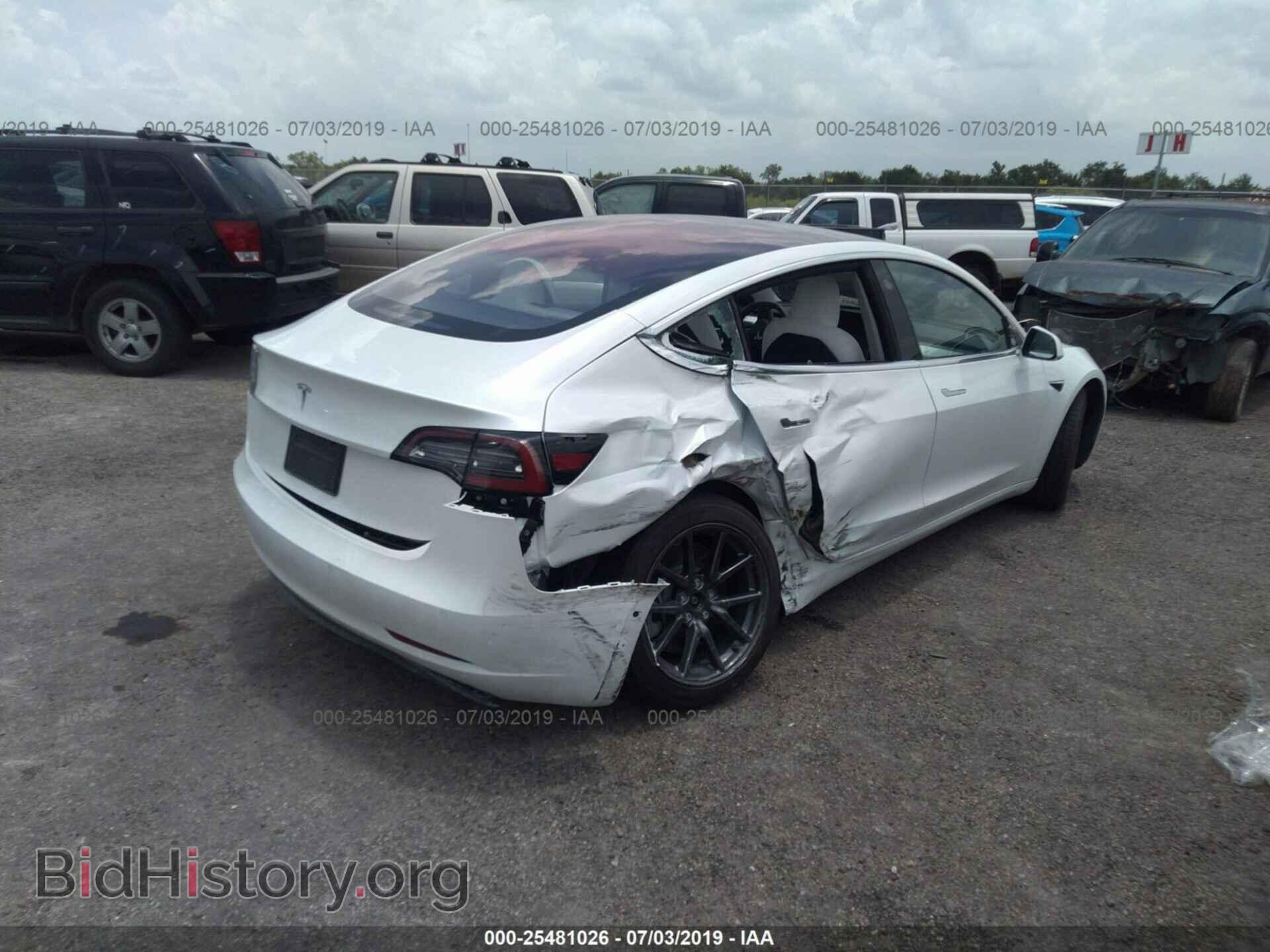 2019 TESLA MODEL 3 - VIN: 5YJ3E1EA4KF323705 - Фото 4