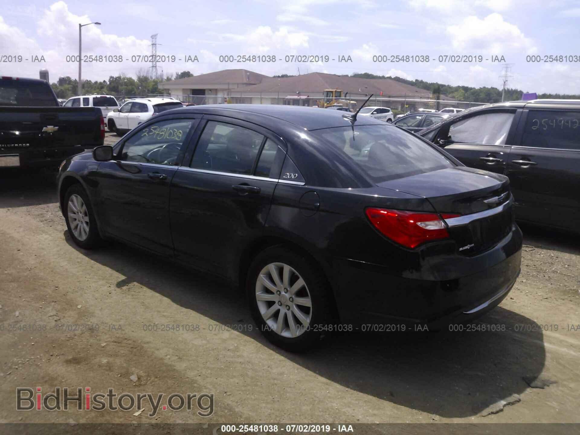 2013 CHRYSLER 200 - VIN: 1C3CCBBB6DN696178 - Фото 3