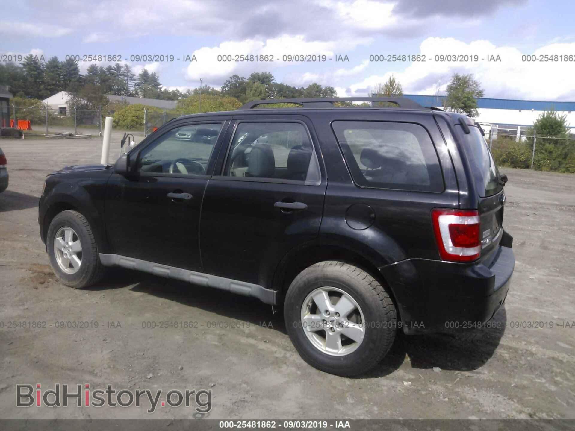 2009 FORD ESCAPE - VIN: 1FMCU02709KC57166 - Фото 3