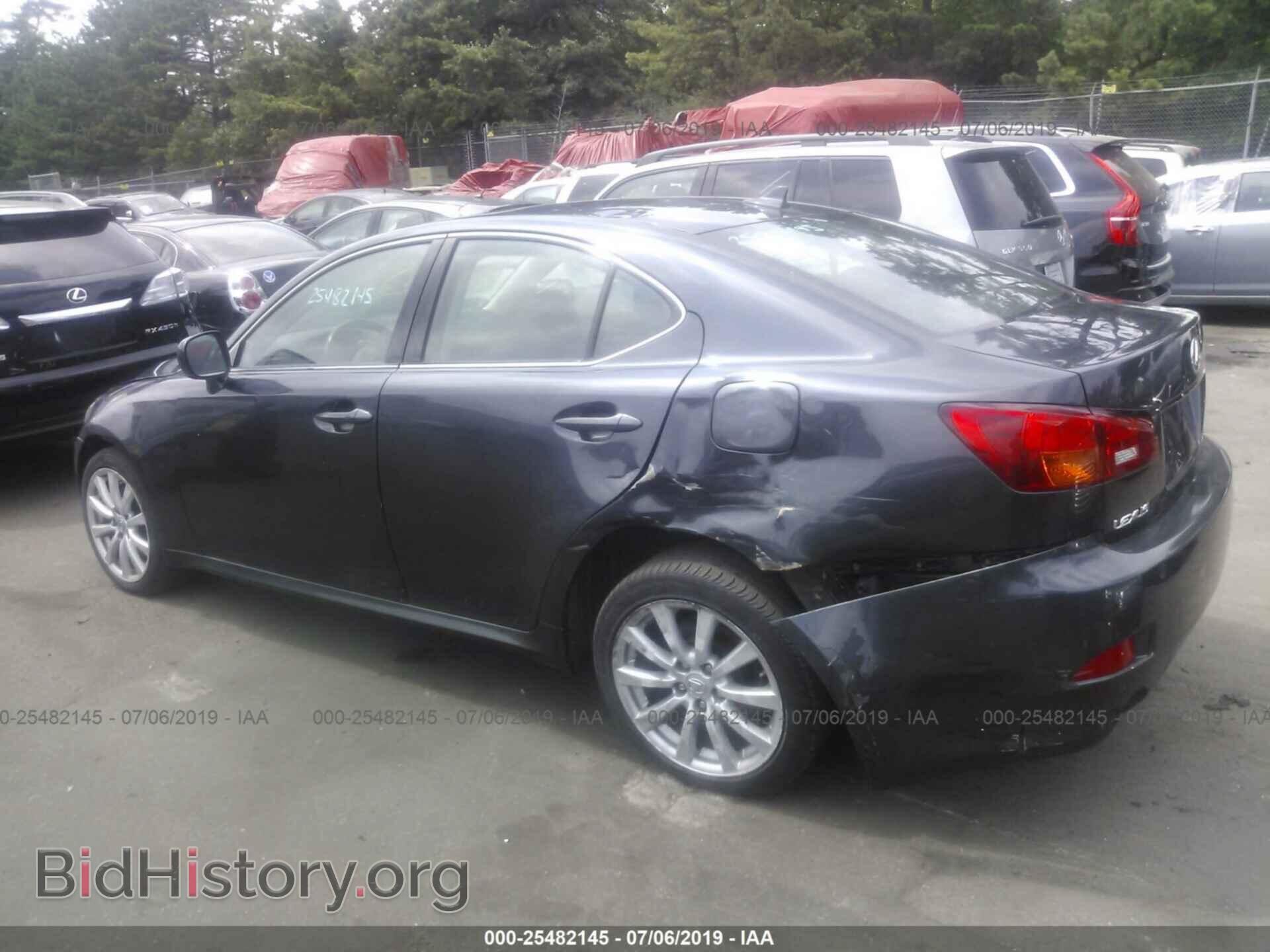 2007 LEXUS IS - VIN: JTHCK262072009421 - Photo 3