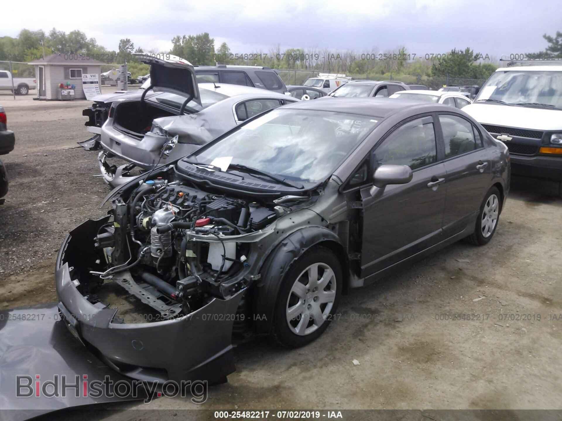 2011 HONDA CIVIC - VIN: 19XFA1F59BE040412 - Фото 2