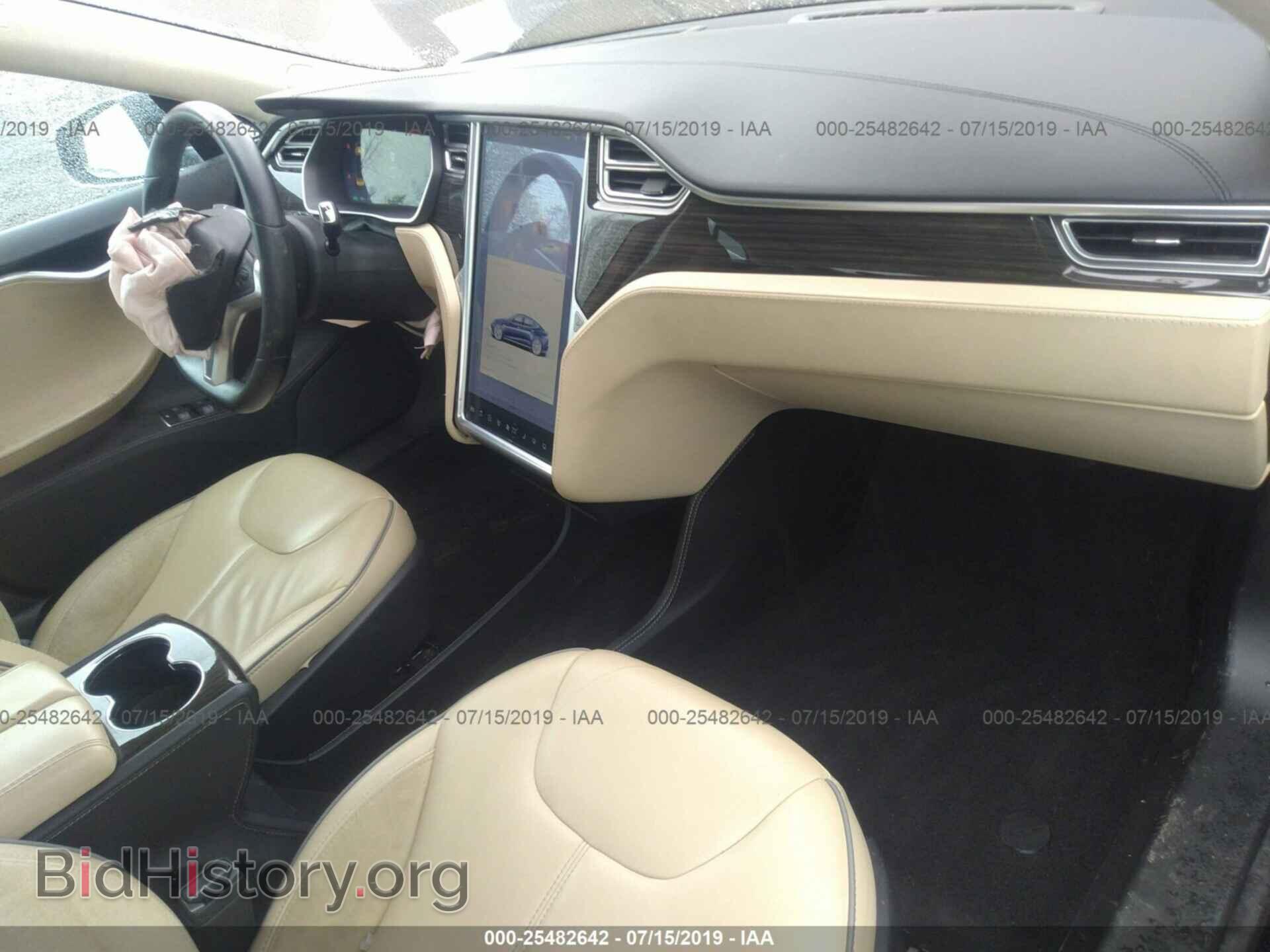 2014 TESLA MODEL S - VIN: 5YJSA1H18EFP43944 - Фото 5