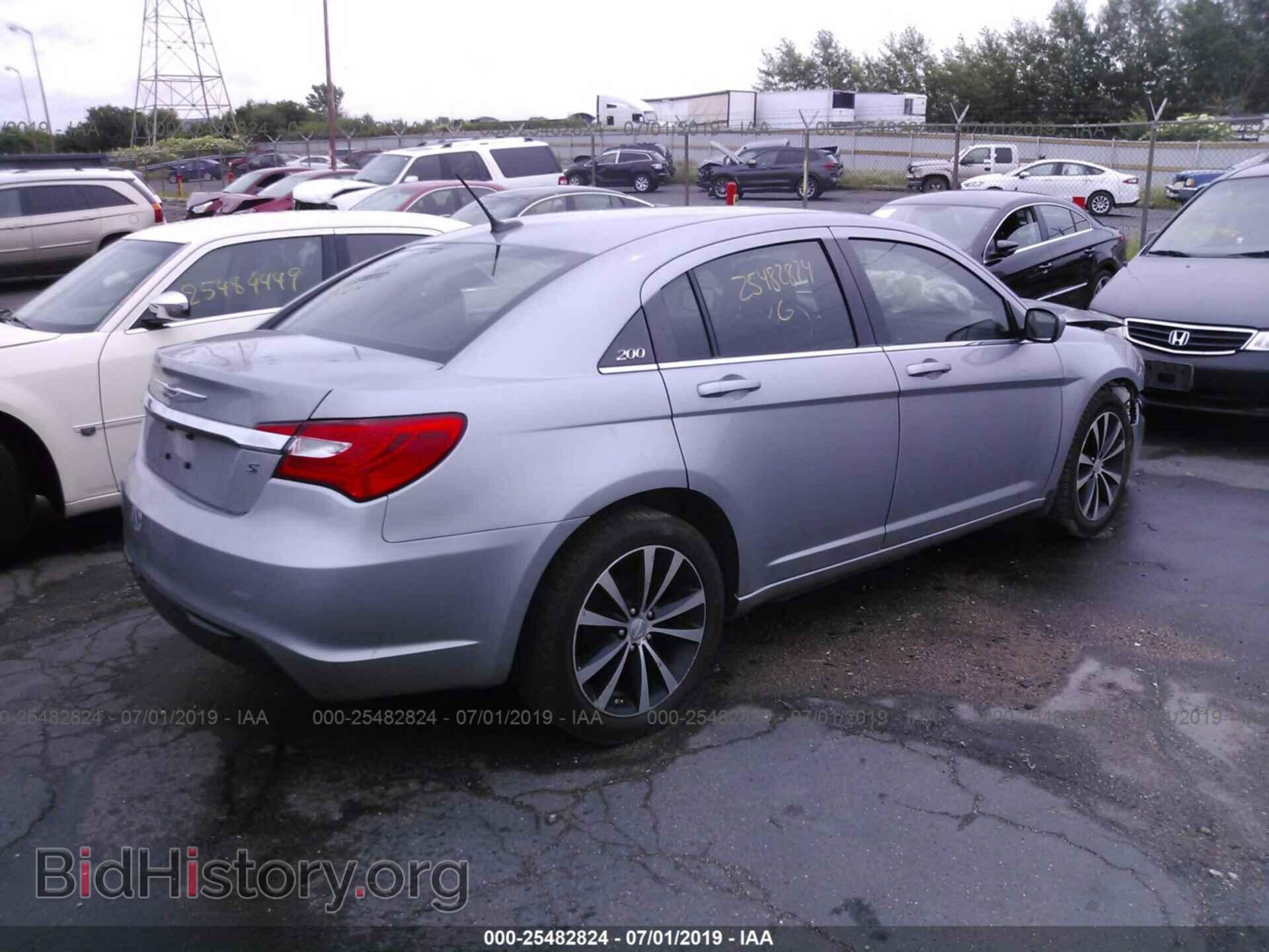 2013 CHRYSLER 200 - VIN: 1C3CCBCG9DN728115 - Photo 4