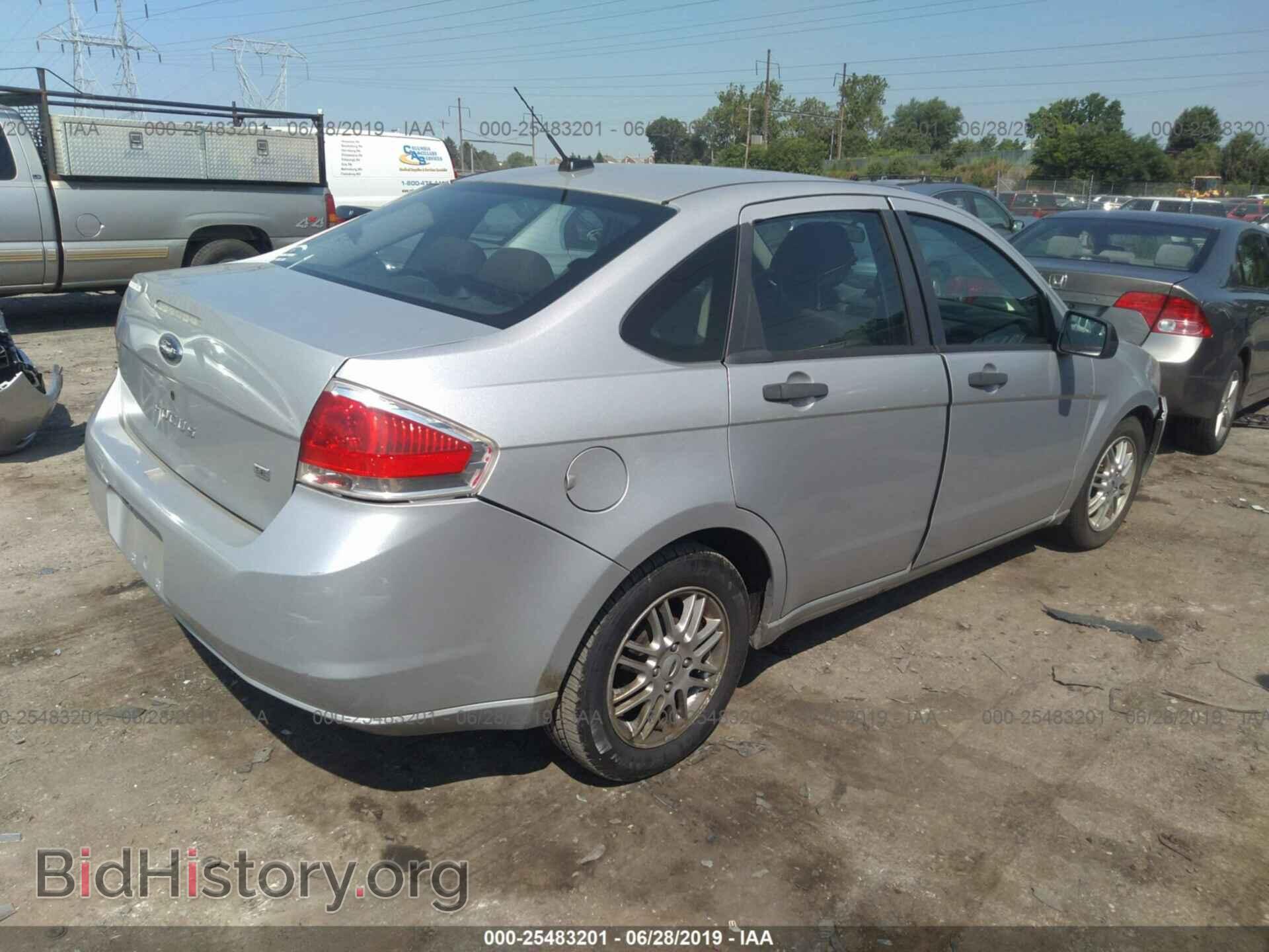 2009 FORD FOCUS - VIN: 1FAHP35N49W153601 - Фото 4