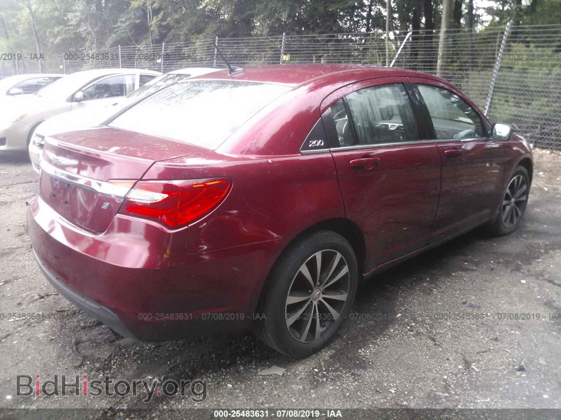 2013 CHRYSLER 200 - VIN: 1C3CCBBB8DN702305 - Photo 4