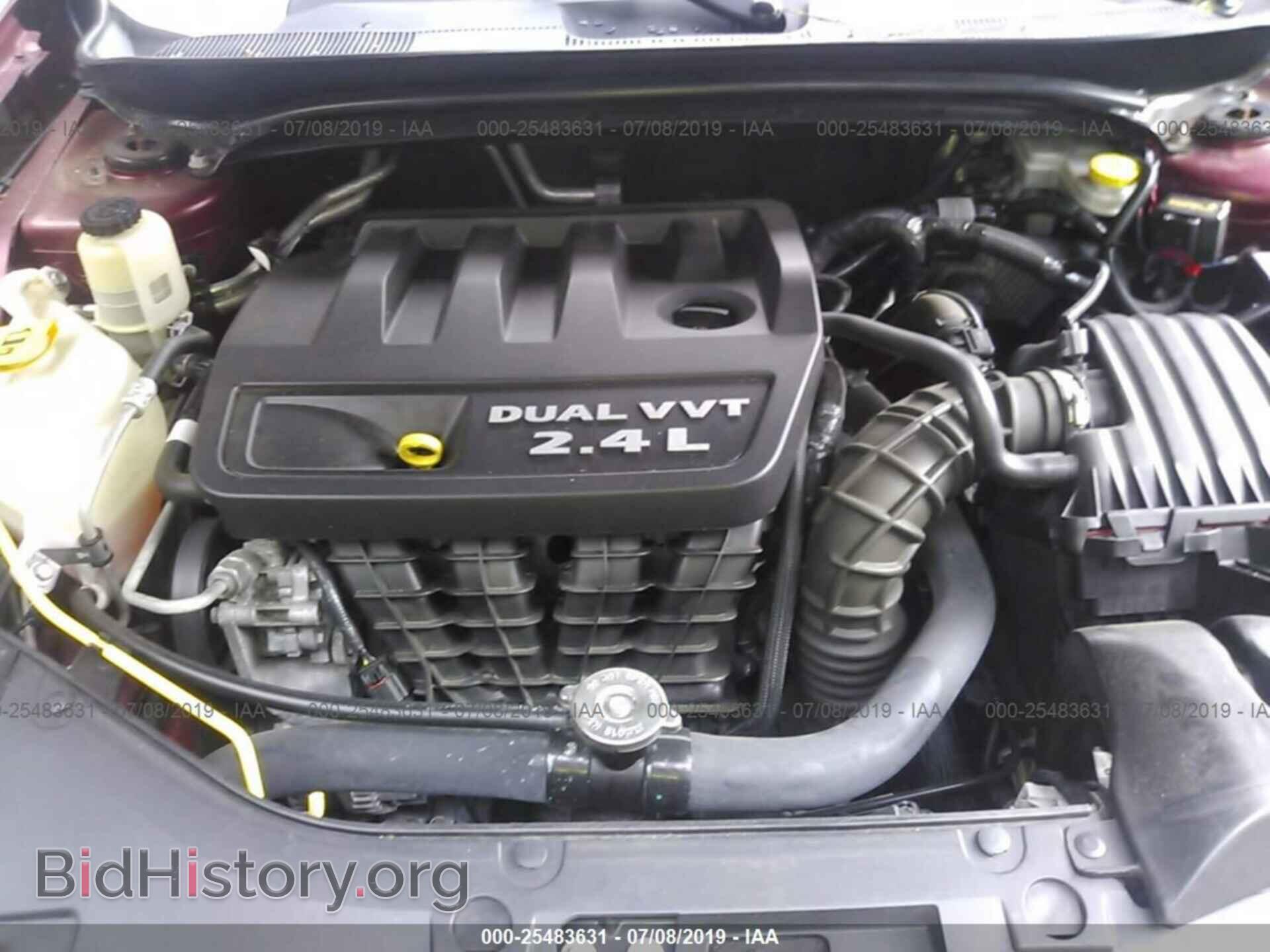 2013 CHRYSLER 200 - VIN: 1C3CCBBB8DN702305 - Photo 10