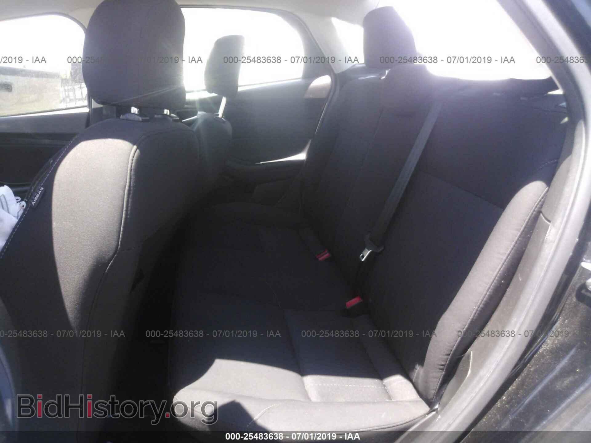 2016 FORD FOCUS - VIN: 1FADP3F27GL271854 - Photo 8