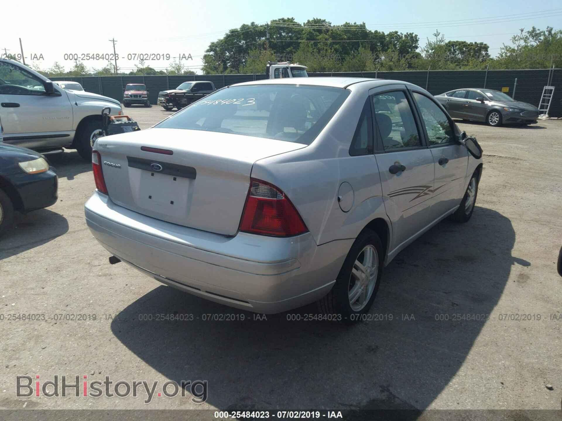 2007 FORD FOCUS - VIN: 1FAFP34N97W276168 - Фото 4