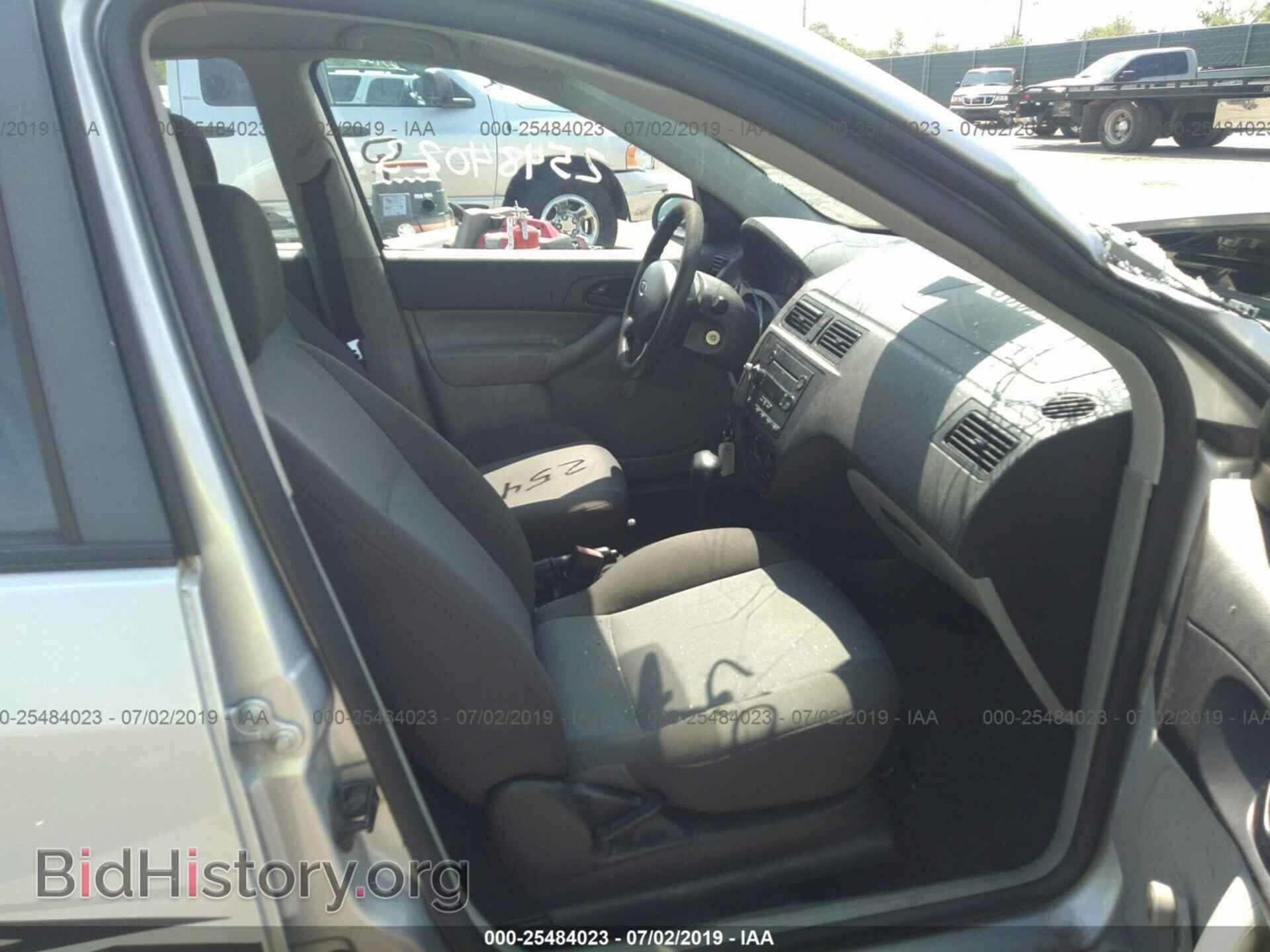 2007 FORD FOCUS - VIN: 1FAFP34N97W276168 - Фото 5