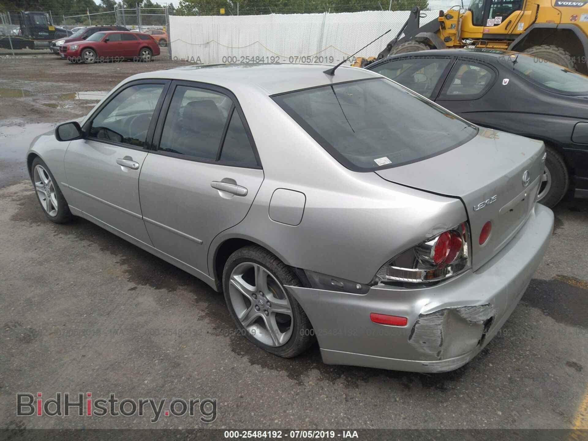 2001 LEXUS IS - VIN: JTHBD182610016227 - Photo 3