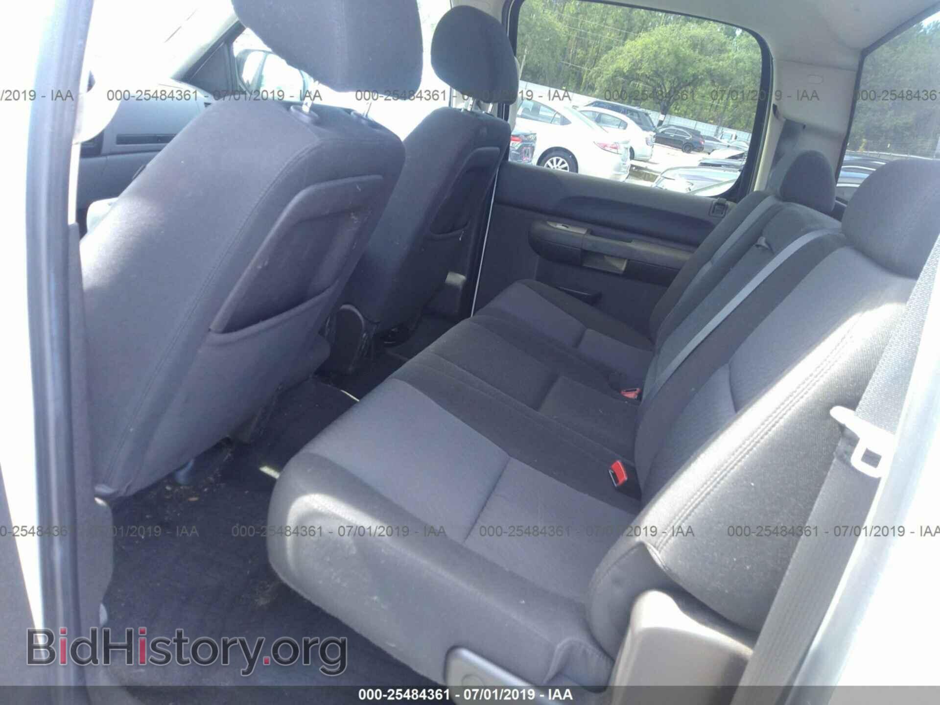 2011 GMC SIERRA - VIN: 3GTP1UEA2BG116593 - Фото 8