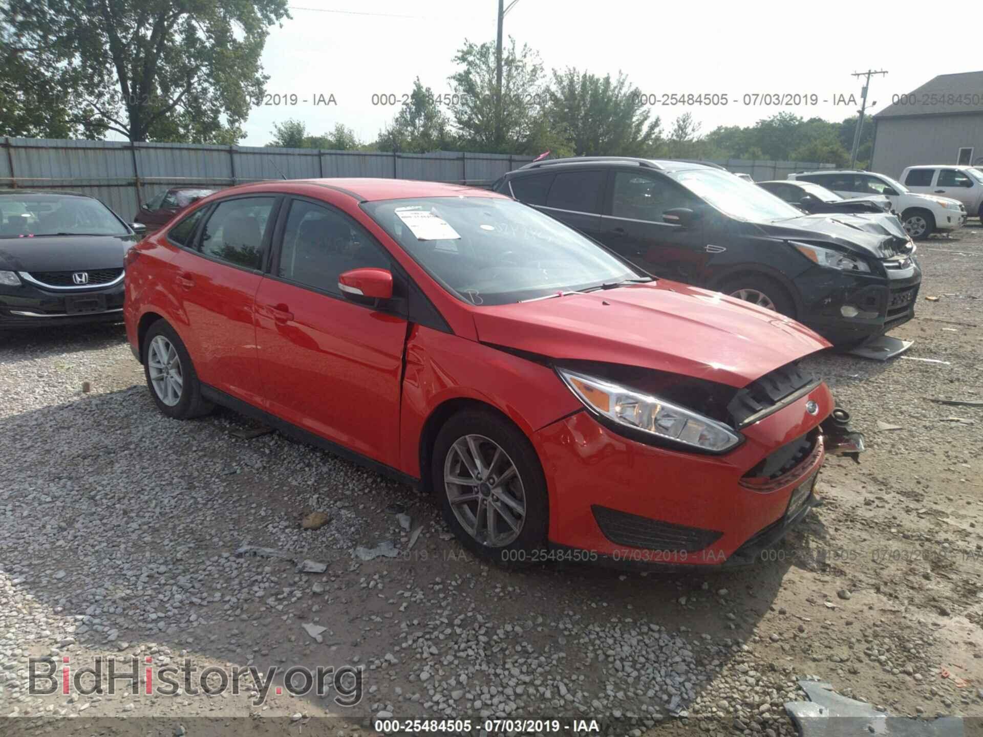 Photo 1FADP3F2XHL272000 - FORD FOCUS 2017