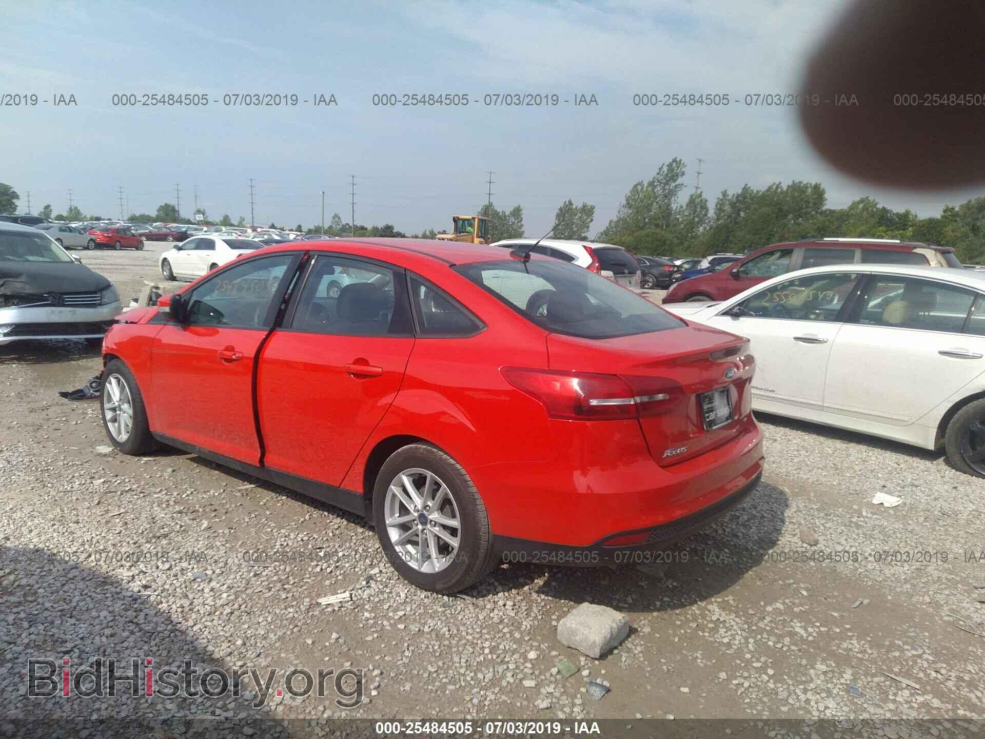 2017 FORD FOCUS - VIN: 1FADP3F2XHL272000 - Photo 3