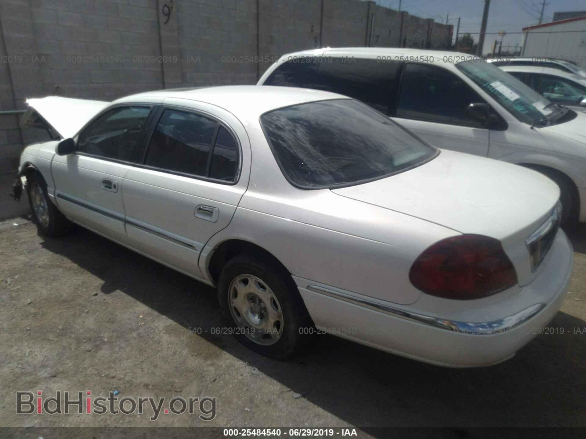 2002 LINCOLN CONTINENTAL - VIN: 1LNHM97V72Y600821 - Фото 3