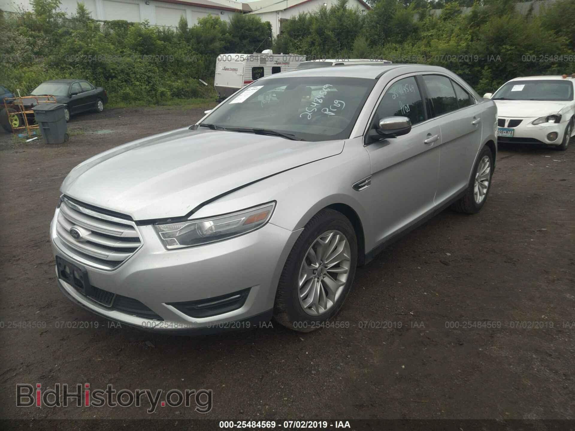 2013 FORD TAURUS - VIN: 1FAHP2F88DG138377 - Фото 2