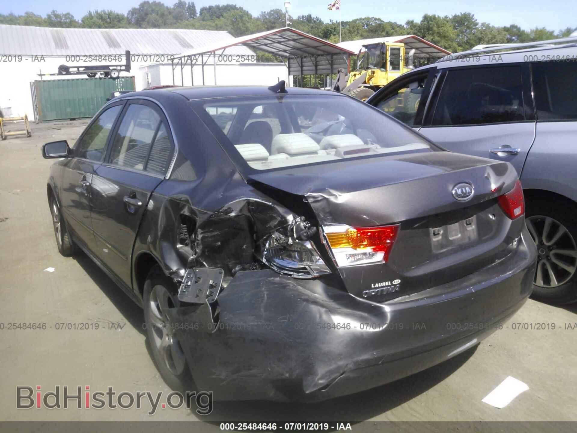 2009 KIA OPTIMA - VIN: KNAGE228295335174 - Фото 3