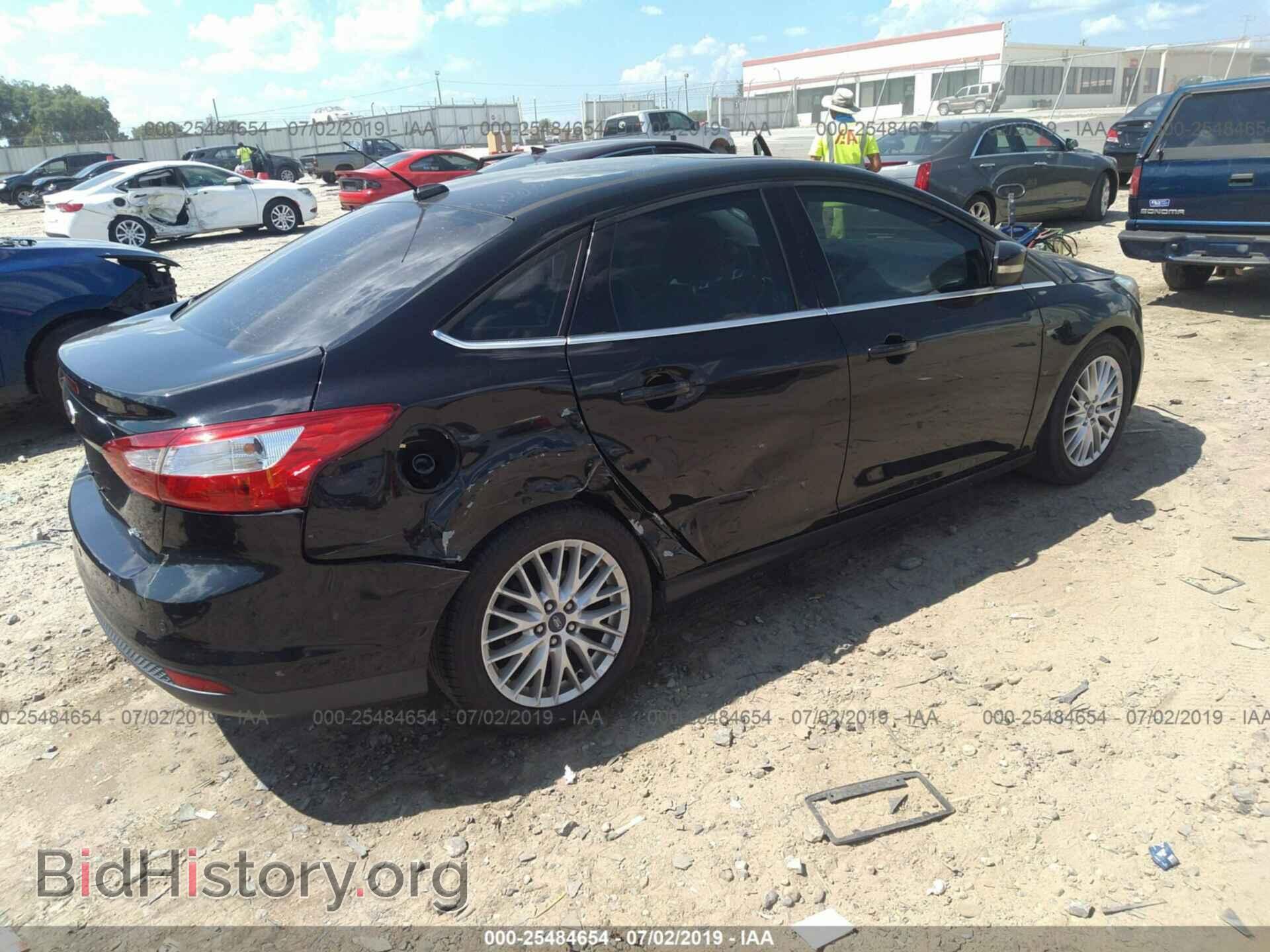 2012 FORD FOCUS - VIN: 1FAHP3H22CL117576 - Photo 4