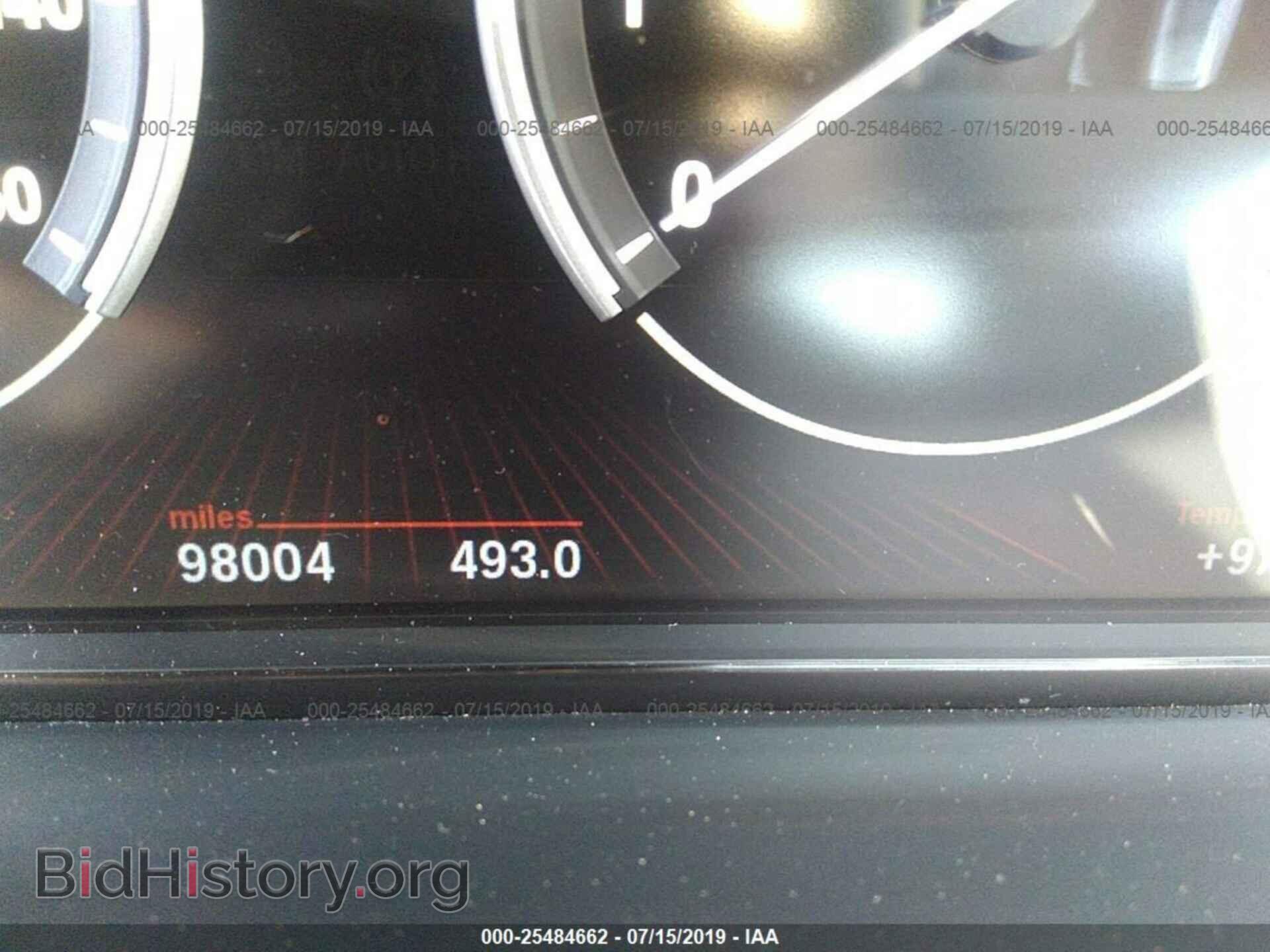 2012 BMW 740 - VIN: WBAKB4C55CC576717 - Фото 7