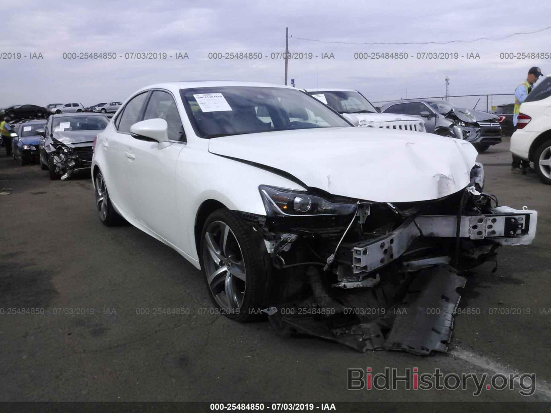 Photo JTHCM1D29H5022854 - LEXUS IS 2017