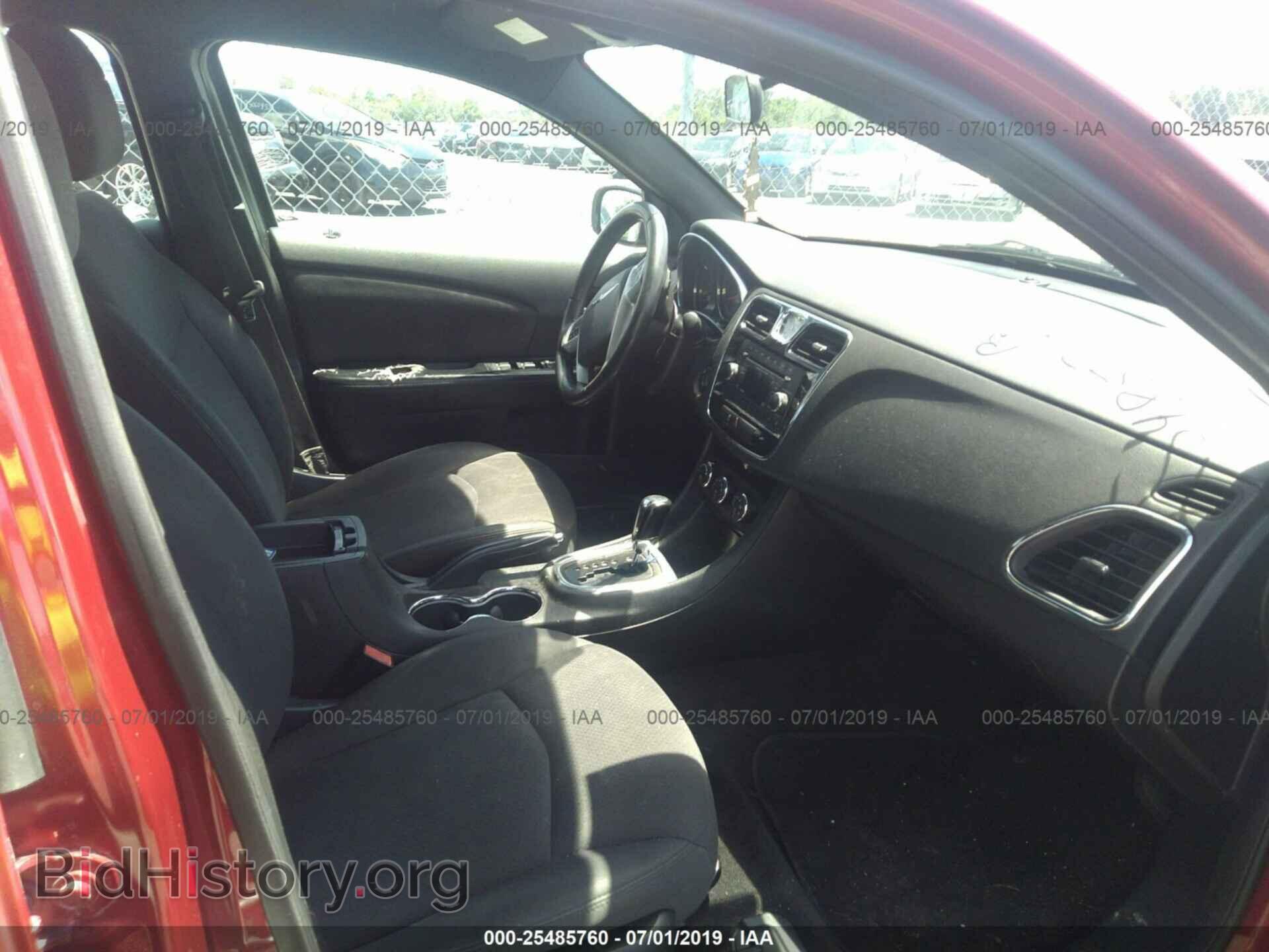 2014 CHRYSLER 200 - VIN: 1C3CCBBB8EN236831 - Photo 5