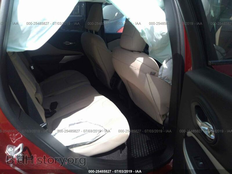 2017 Jeep CHEROKEE (VIN 1C4PJMCS7HW657029) — фото 8 из 10