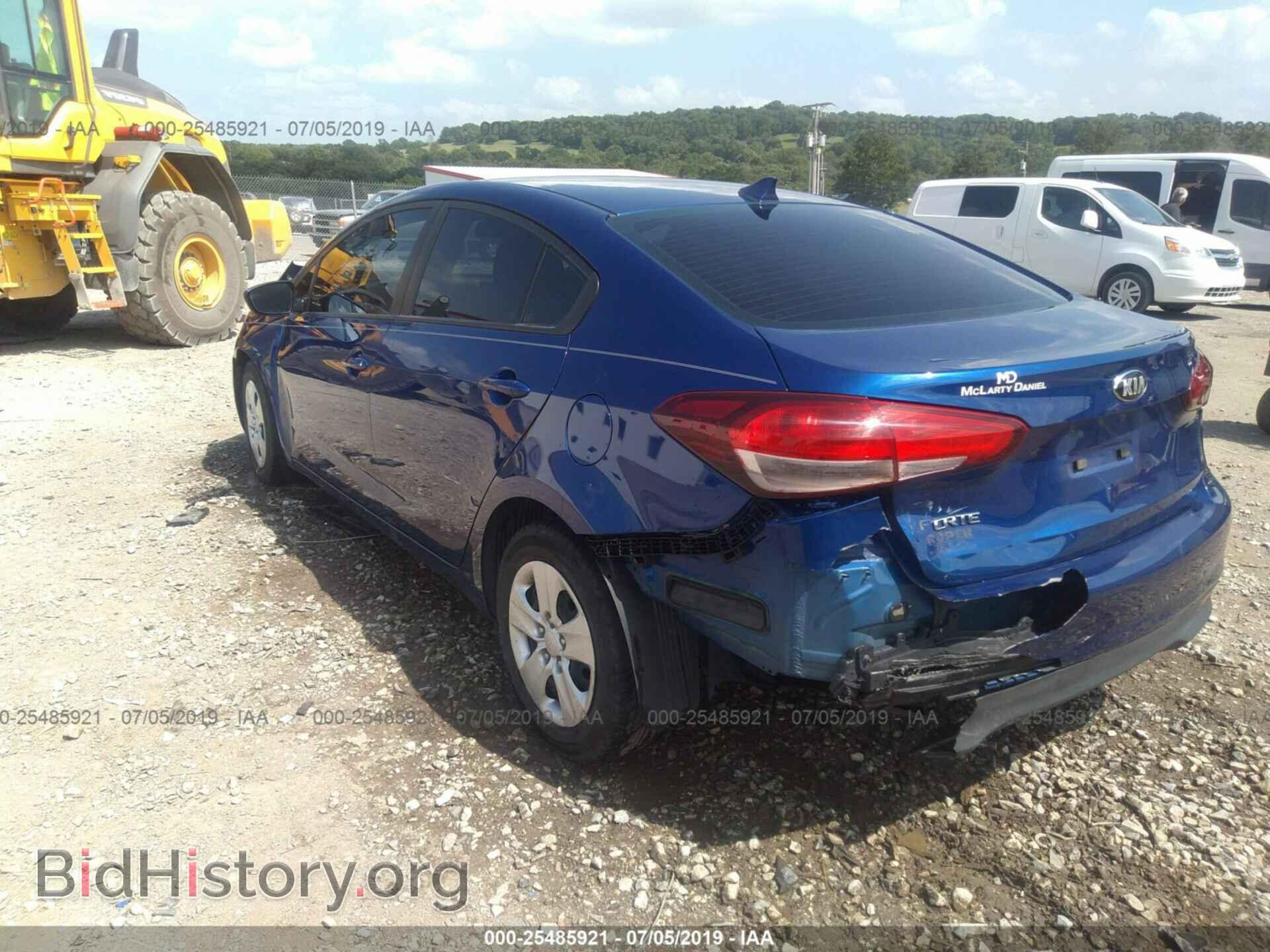 2017 KIA FORTE - VIN: 3KPFK4A7XHE014112 - Photo 3