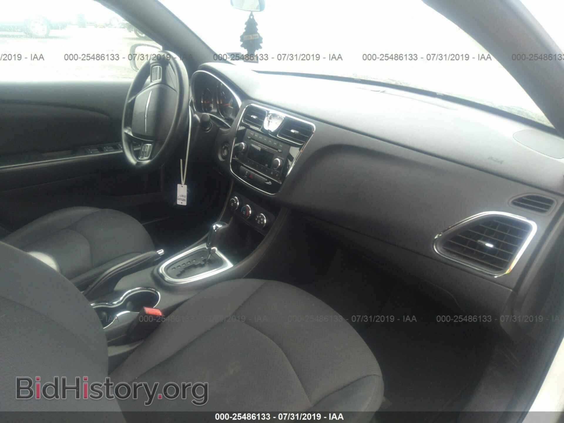2014 CHRYSLER 200 - VIN: 1C3CCBAB3EN212924 - Photo 5