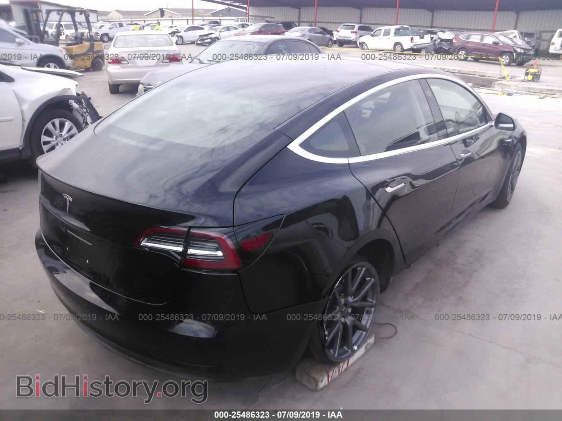 2018 TESLA MODEL 3 - VIN: 5YJ3E1EAXJF076169 - Photo 4