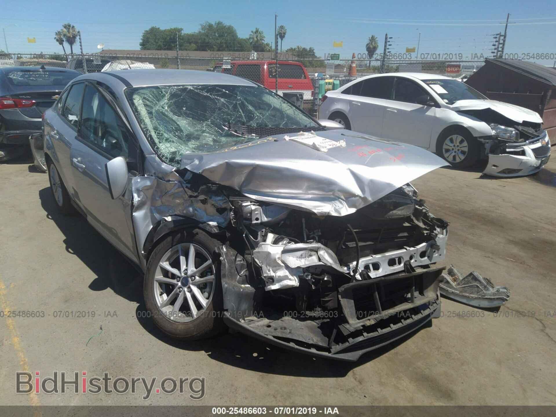 Photo 1FADP3F2XHL300085 - FORD FOCUS 2017
