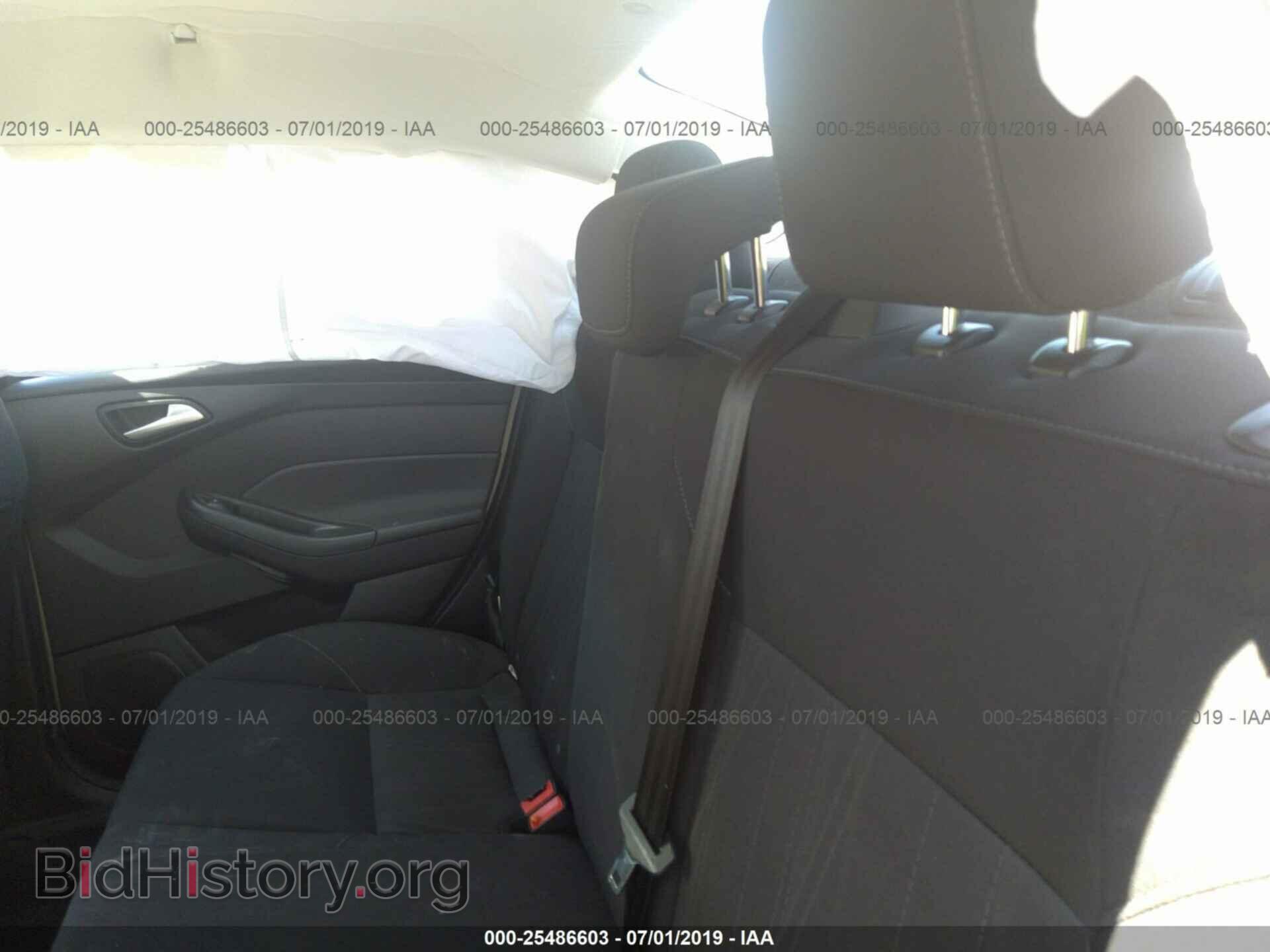 2017 FORD FOCUS - VIN: 1FADP3F2XHL300085 - Фото 8