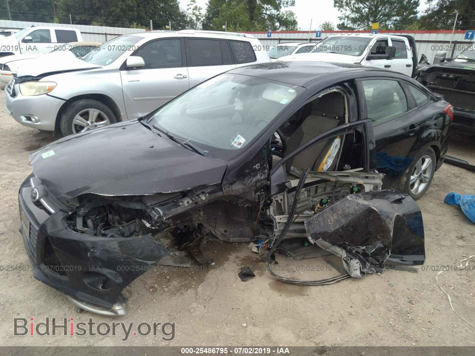 2013 FORD FOCUS - VIN: 1FADP3F27DL300054 - Фото 2