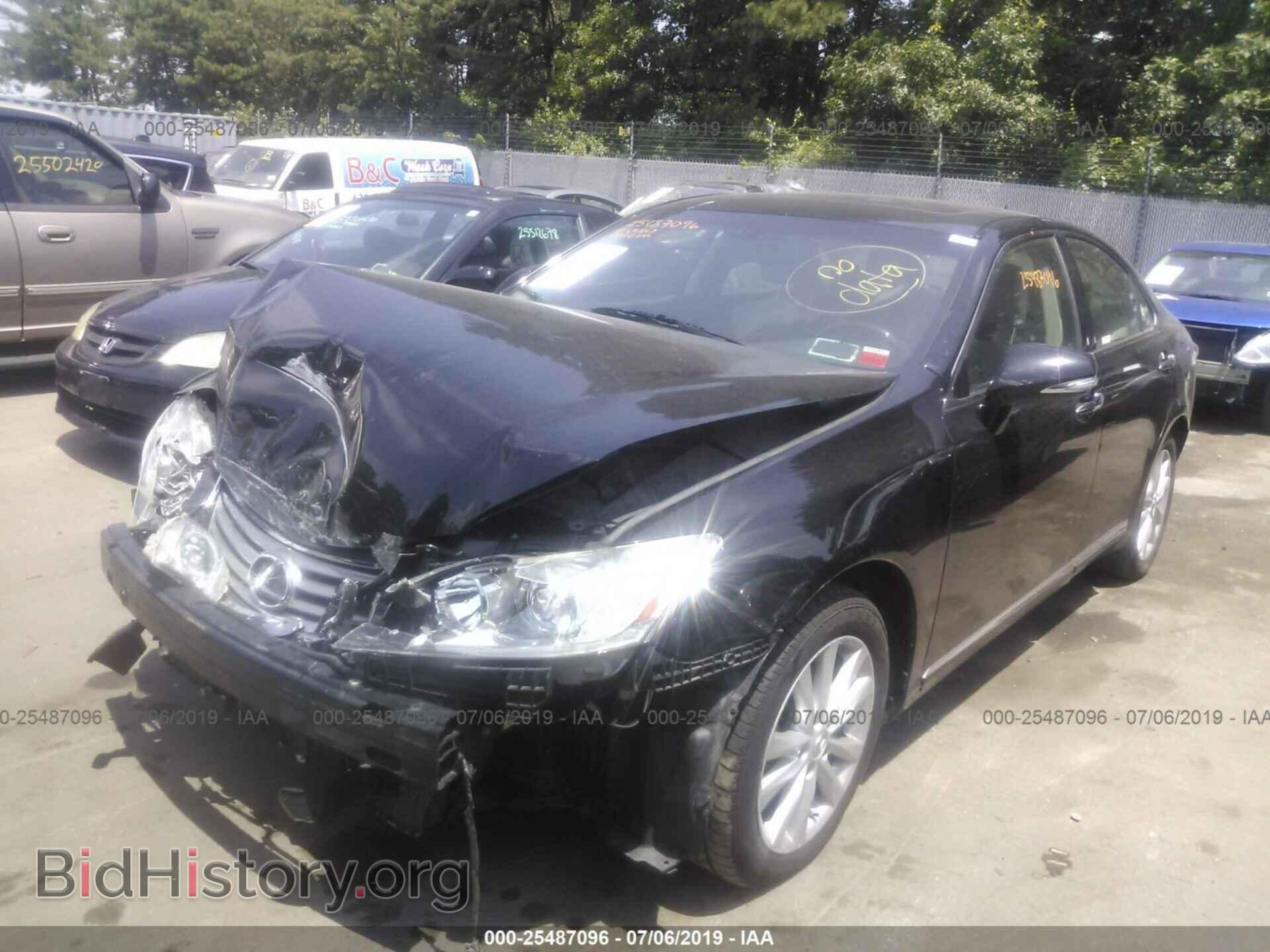 2011 LEXUS ES - VIN: JTHBK1EG8B2452153 - Фото 2