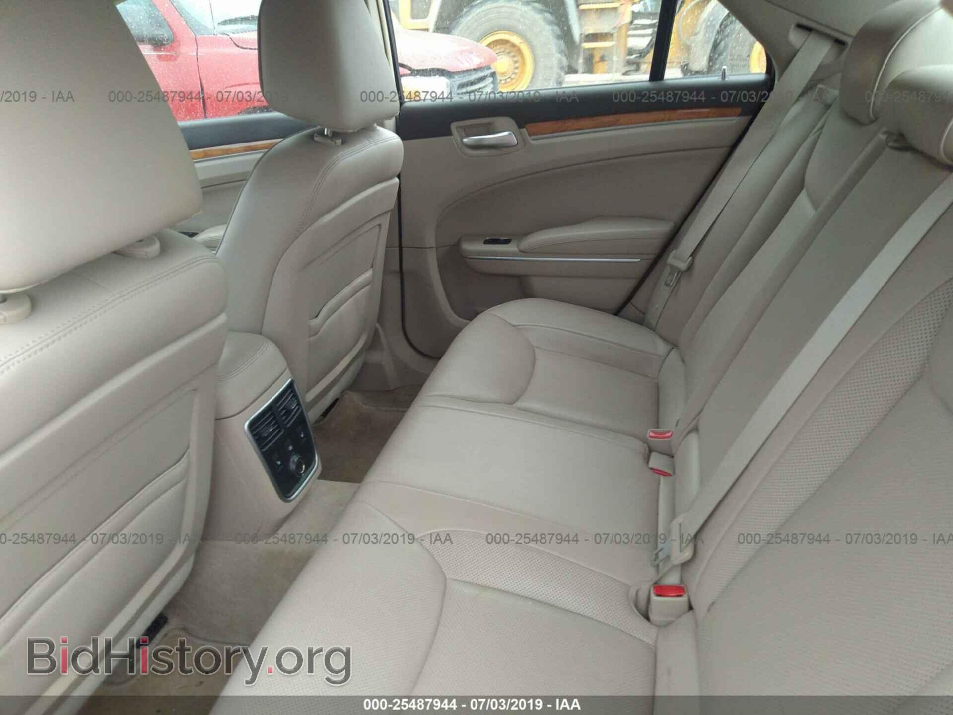 2013 CHRYSLER 300C - VIN: 2C3CCAET6DH659221 - Фото 8