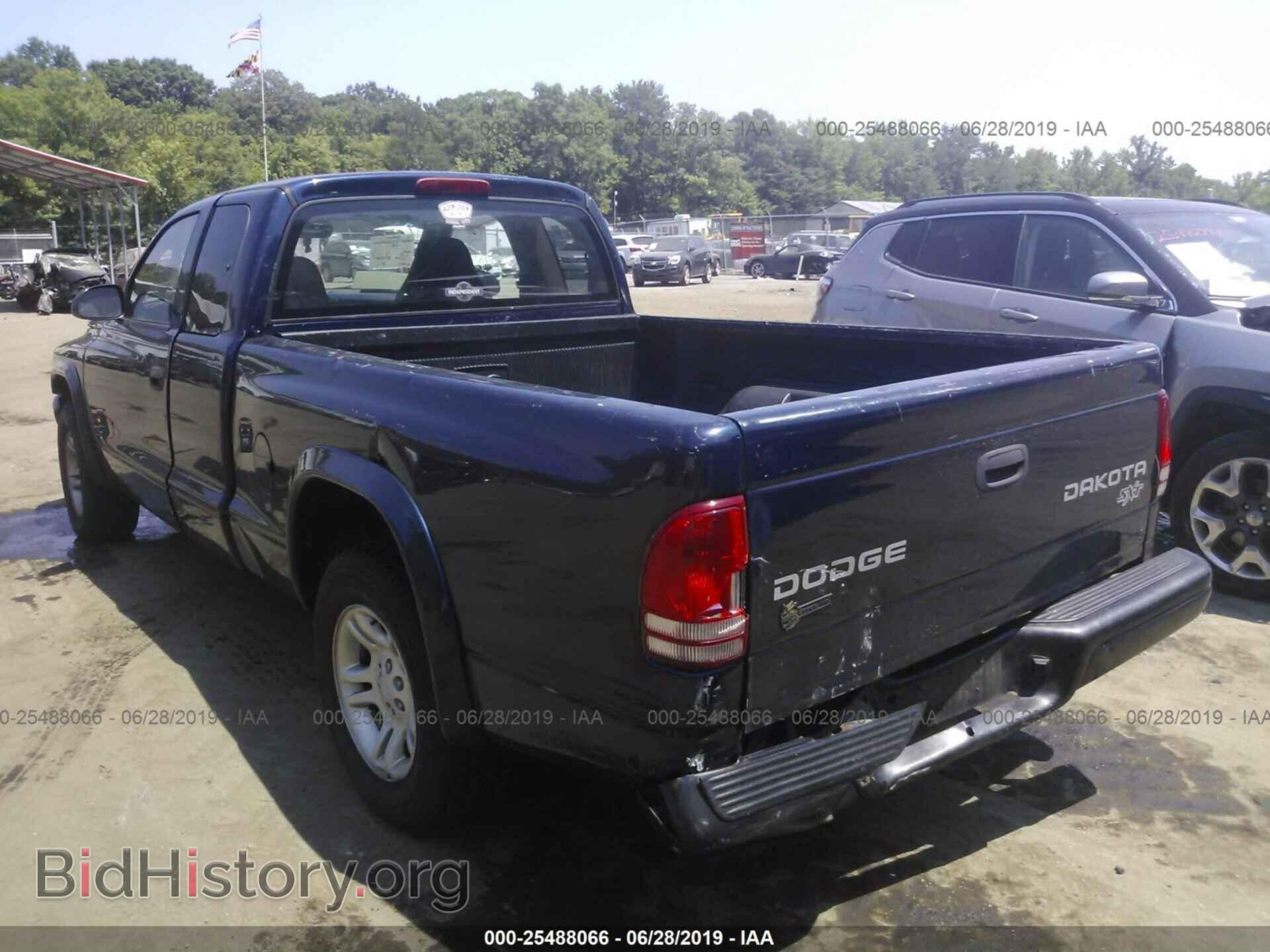2004 DODGE DAKOTA - VIN: 1D7GL12K24S704162 - Фото 3