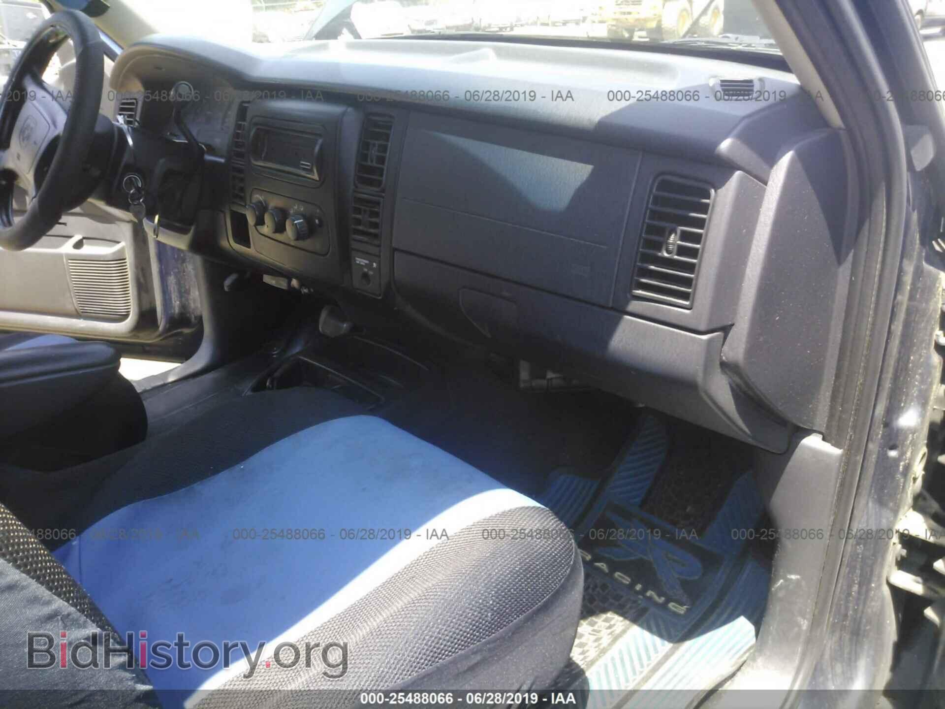2004 DODGE DAKOTA - VIN: 1D7GL12K24S704162 - Фото 5