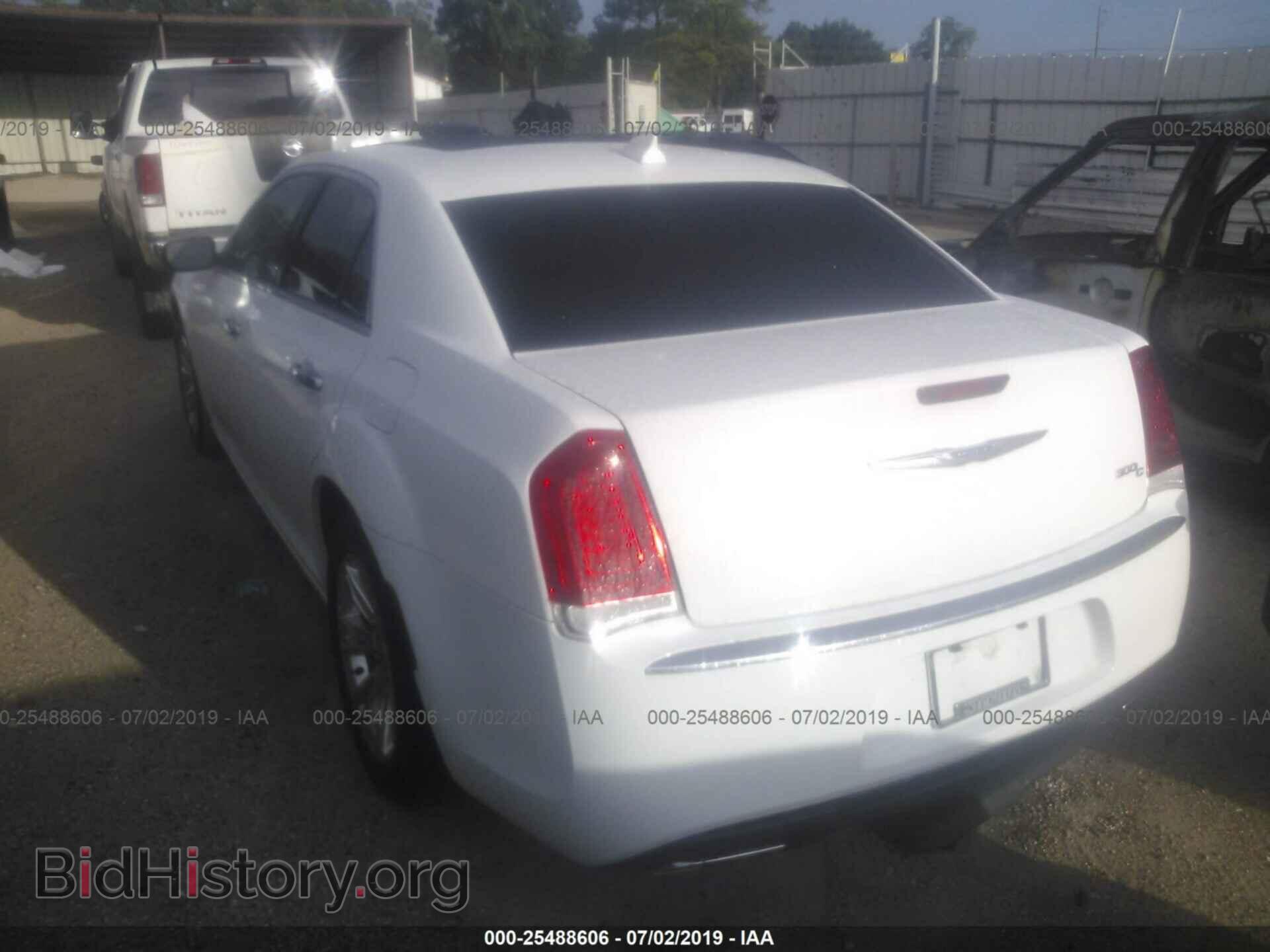 2016 CHRYSLER 300C - VIN: 2C3CCAEG8GH294533 - Фото 3