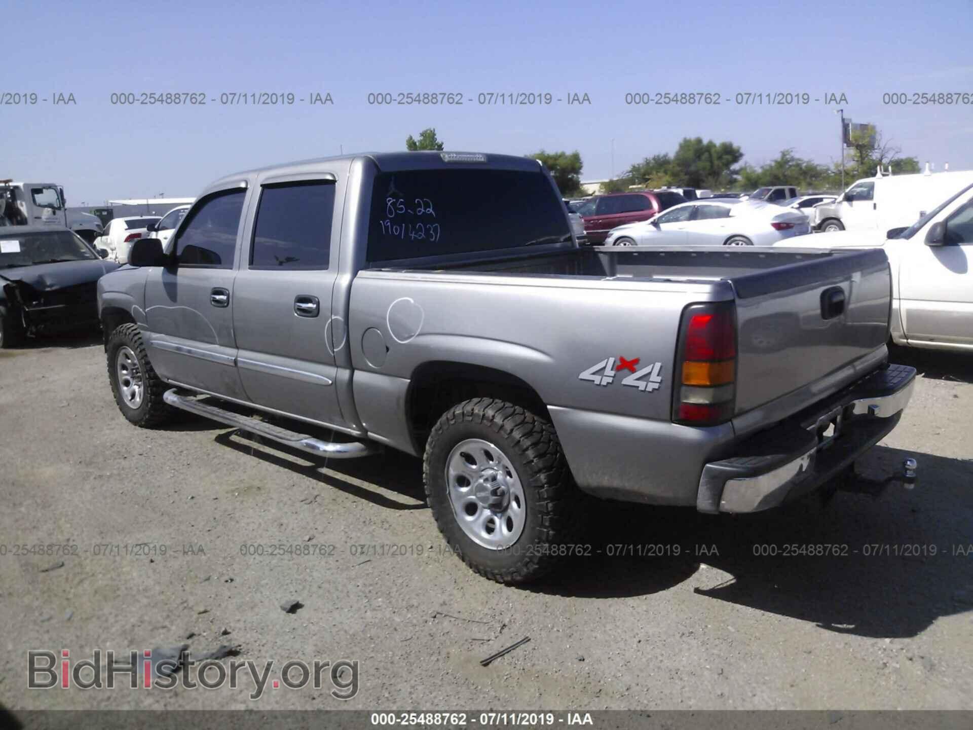 2007 GMC NEW SIERRA - VIN: 2GTEK13V671131901 - Фото 3