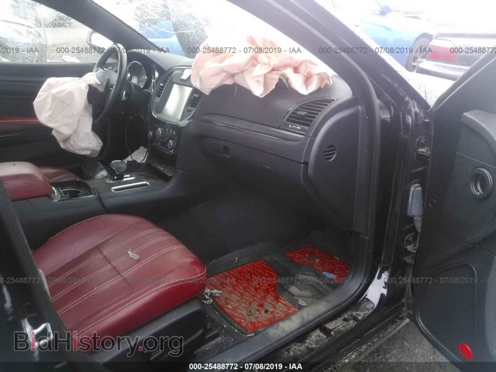 2014 CHRYSLER 300 - VIN: 2C3CCABG6EH209318 - Фото 5
